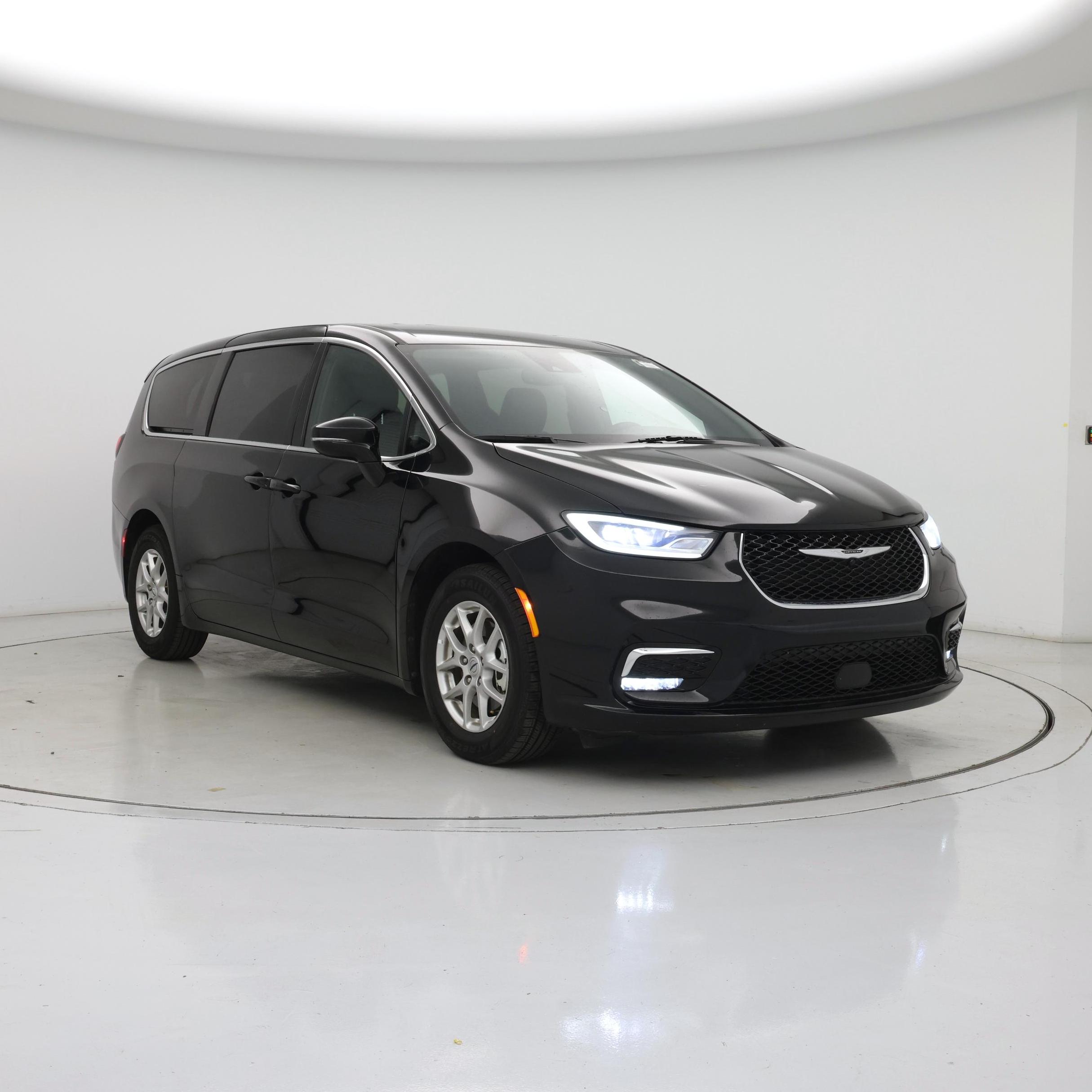 Black 2025 Chrysler Pacifica Select FWD Minivan Front-Wheel Drive Automatic