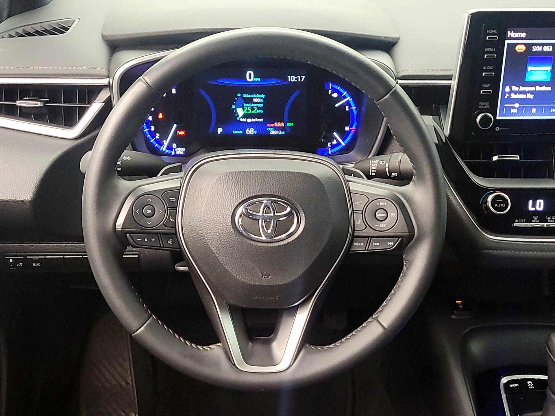 Thumbnail: 2022 Toyota Corolla - 10