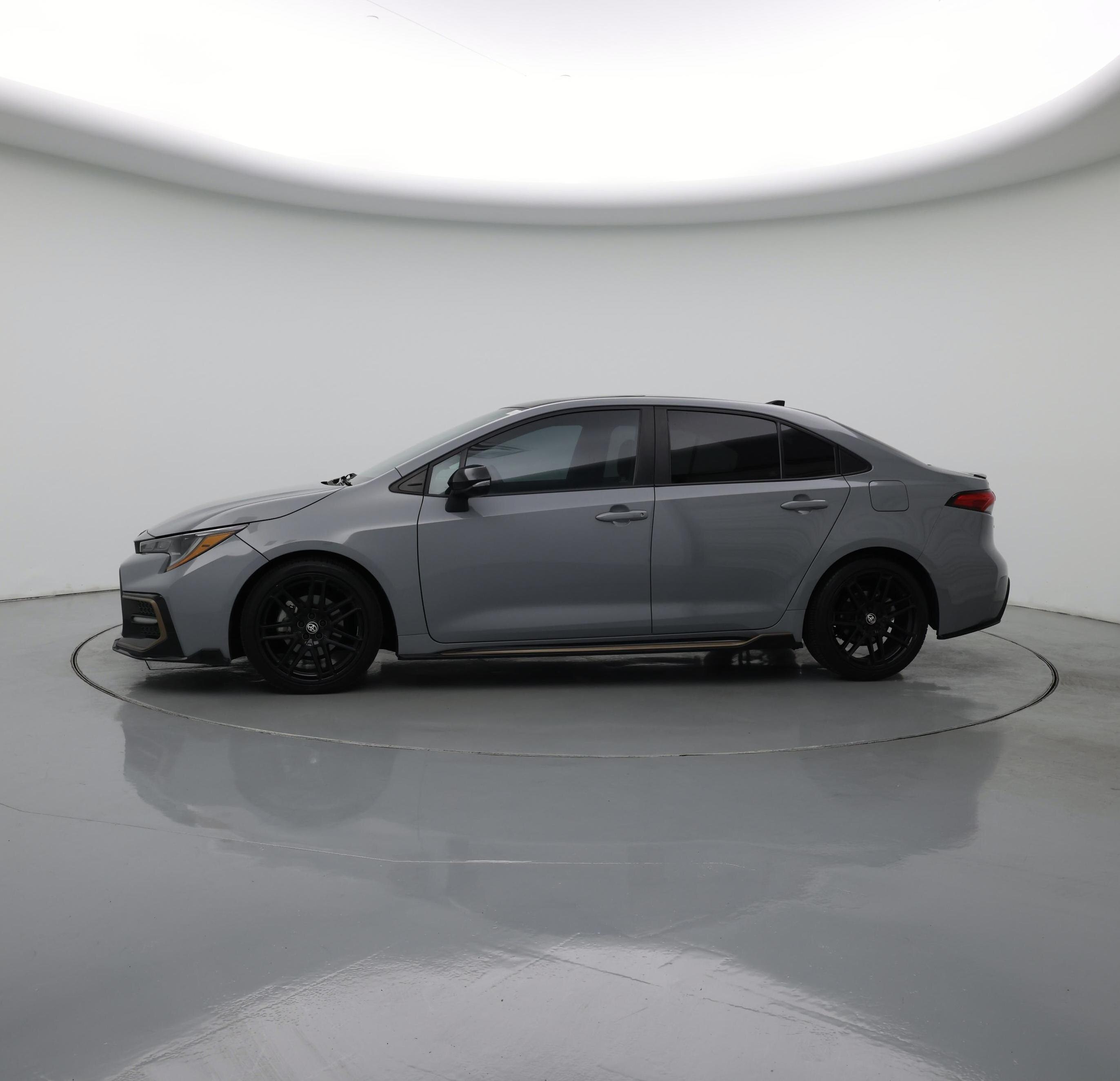 Thumbnail: 2022 Toyota Corolla - 3