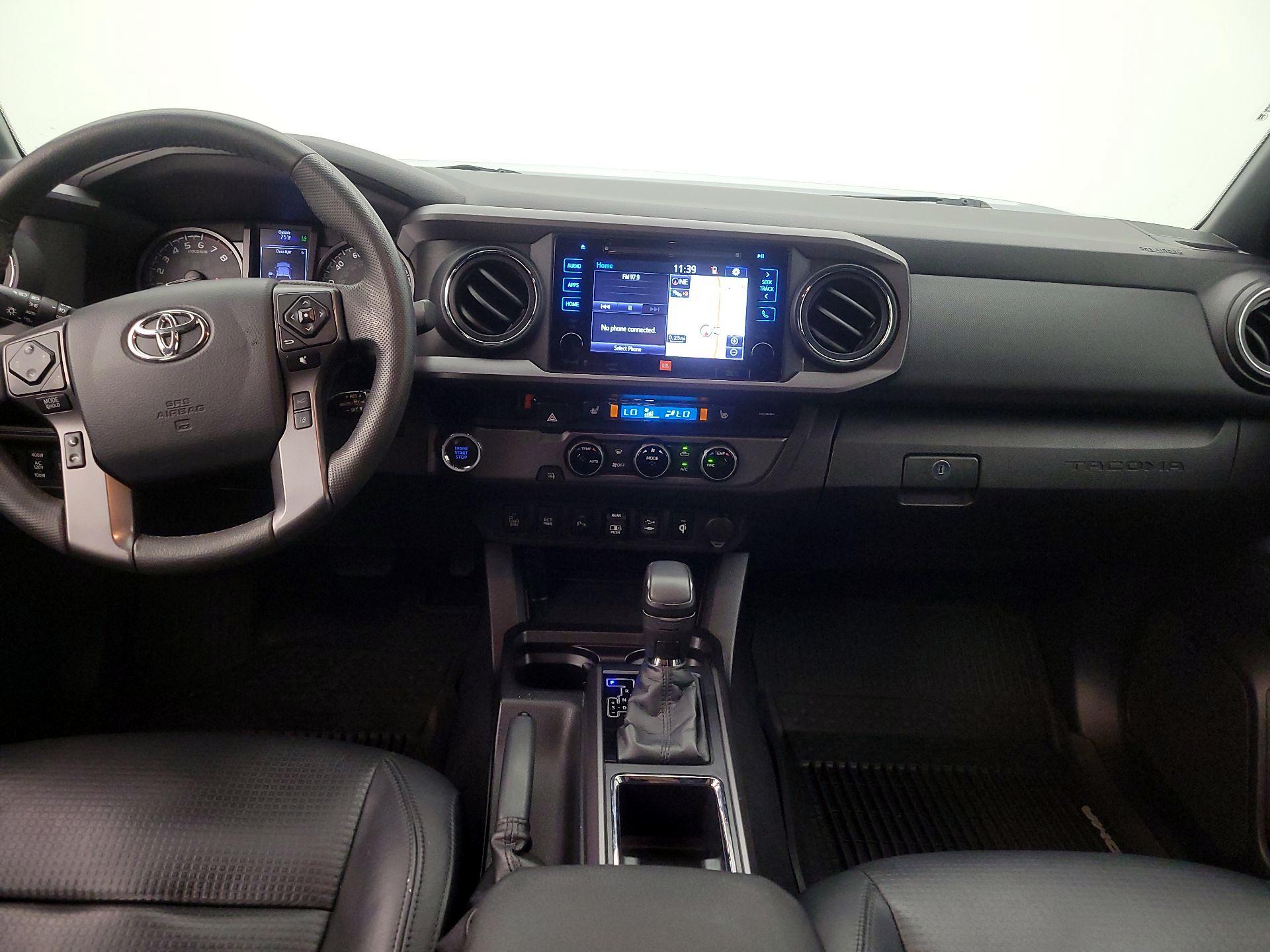 Thumbnail: 2018 Toyota Tacoma - 9
