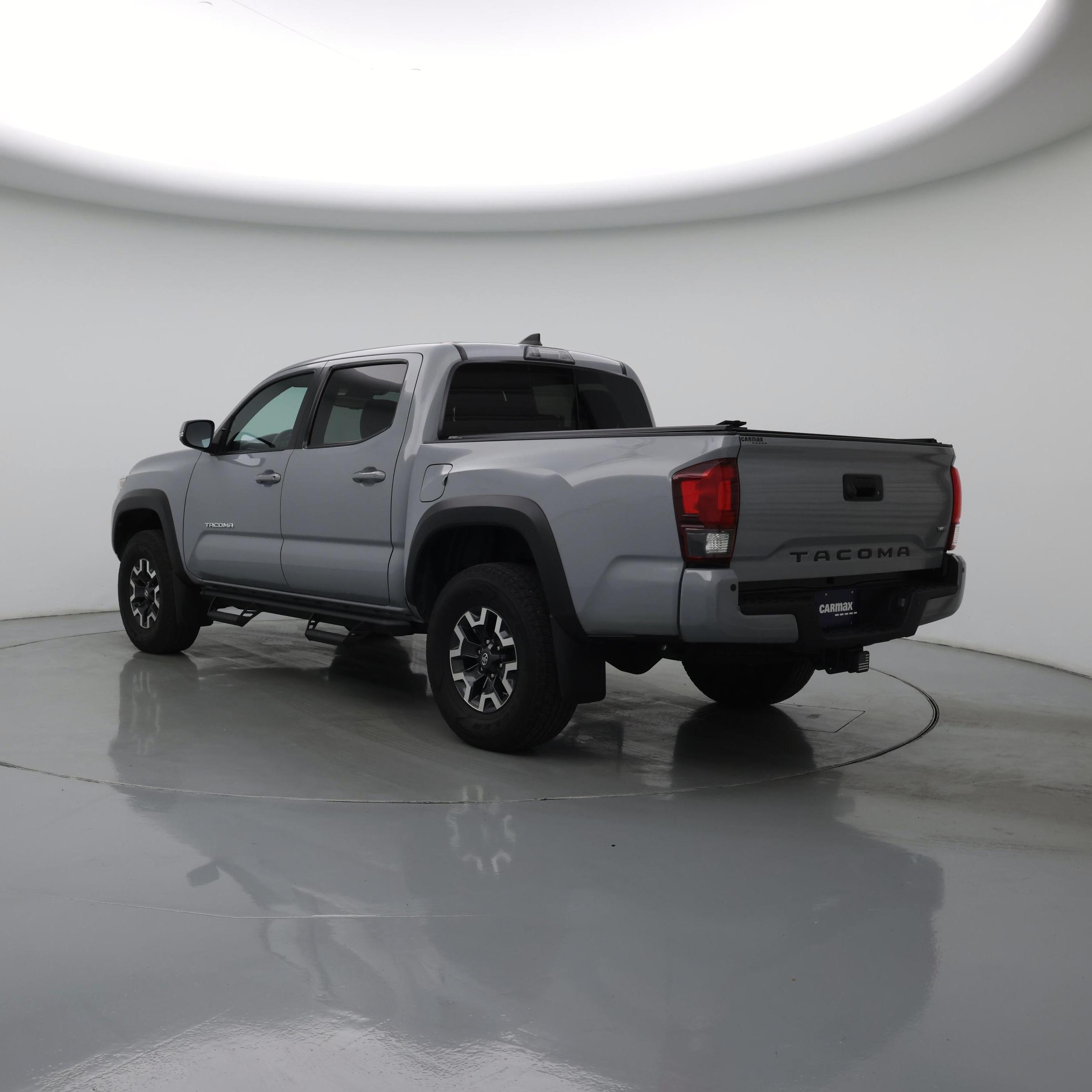 Thumbnail: 2018 Toyota Tacoma - 2