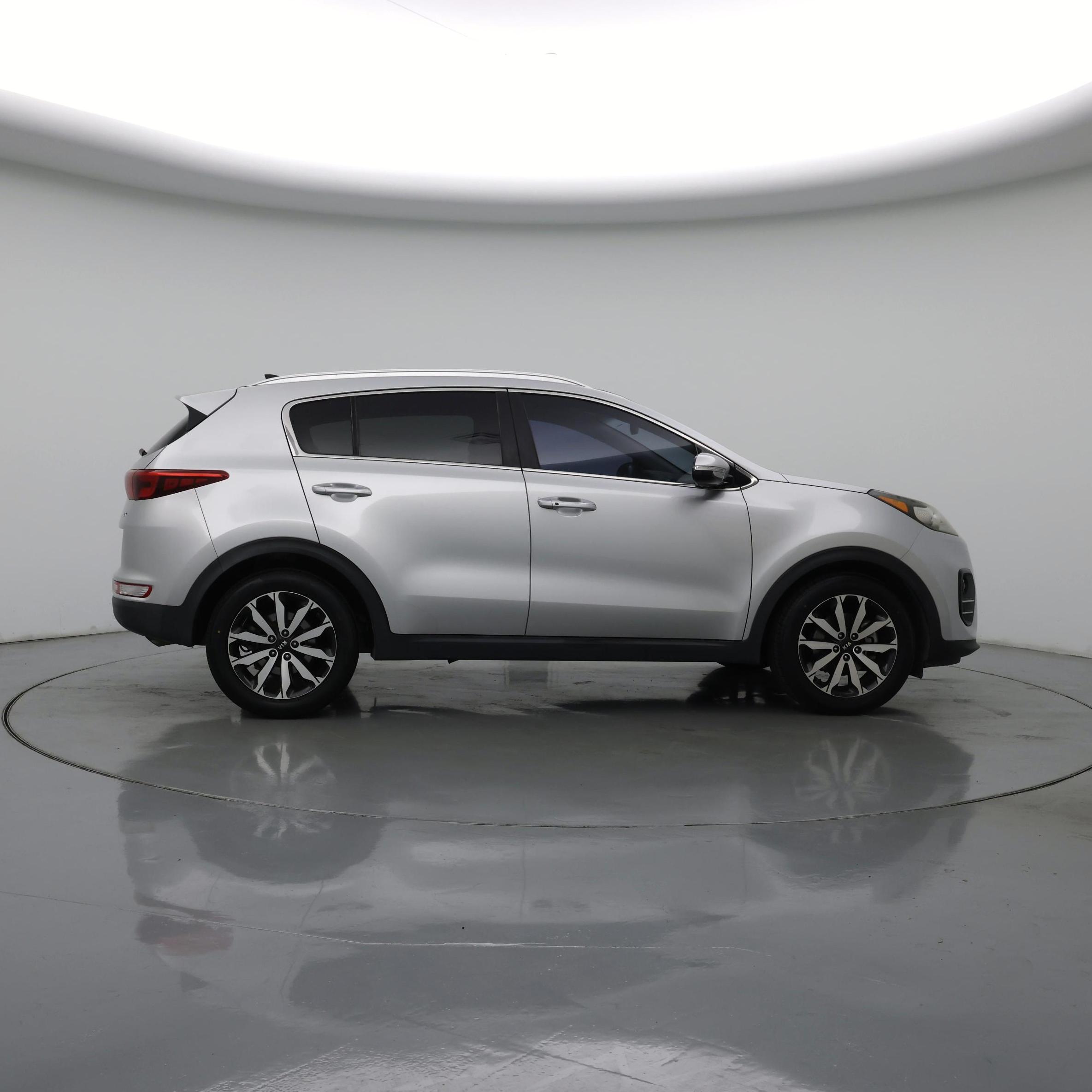 Thumbnail: 2017 Kia Sportage - 7