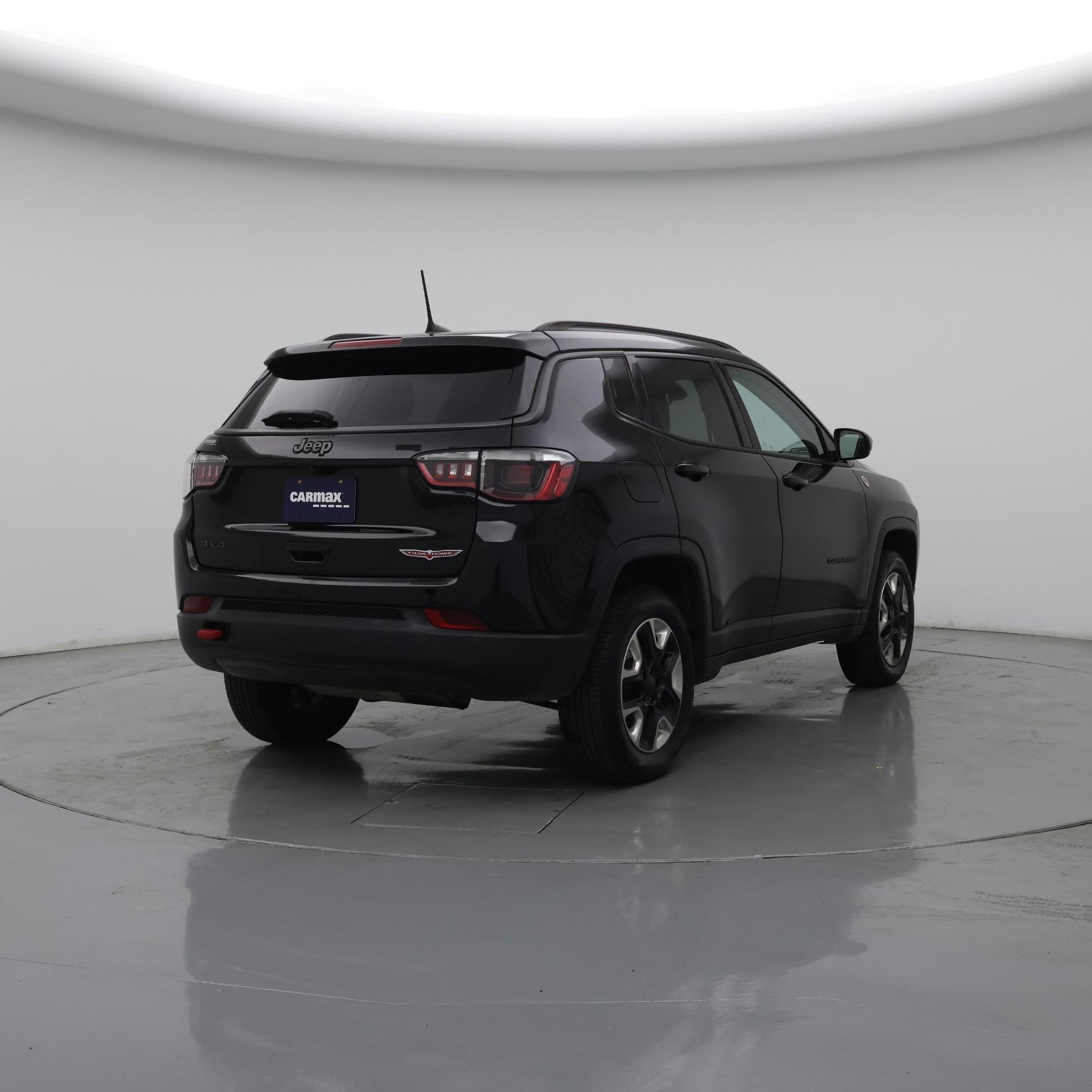 Thumbnail: 2018 Jeep Compass - 8
