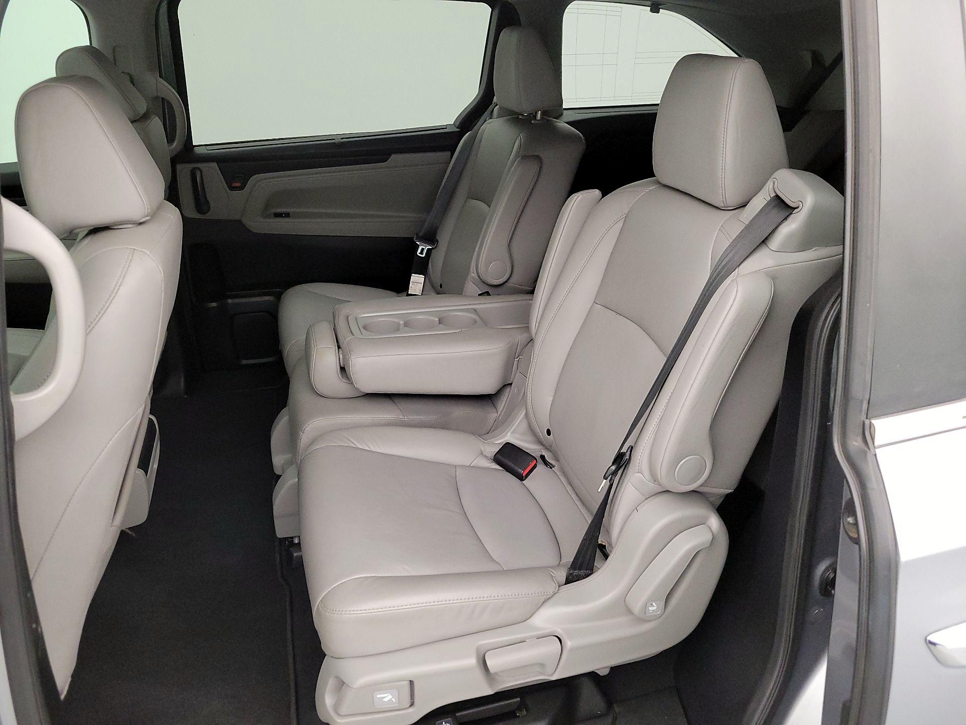 Thumbnail: 2020 Honda Odyssey - 20
