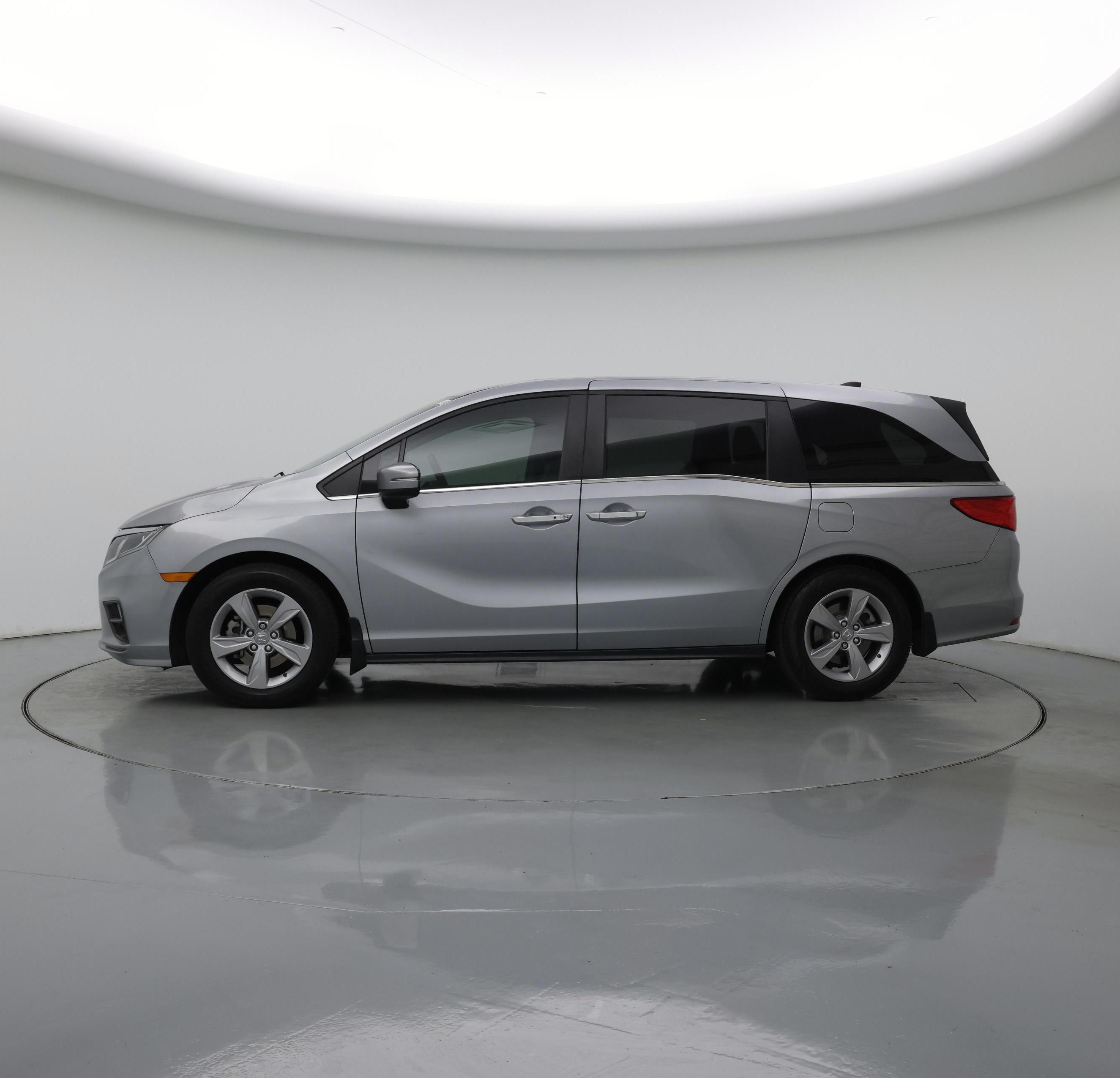 Thumbnail: 2020 Honda Odyssey - 3