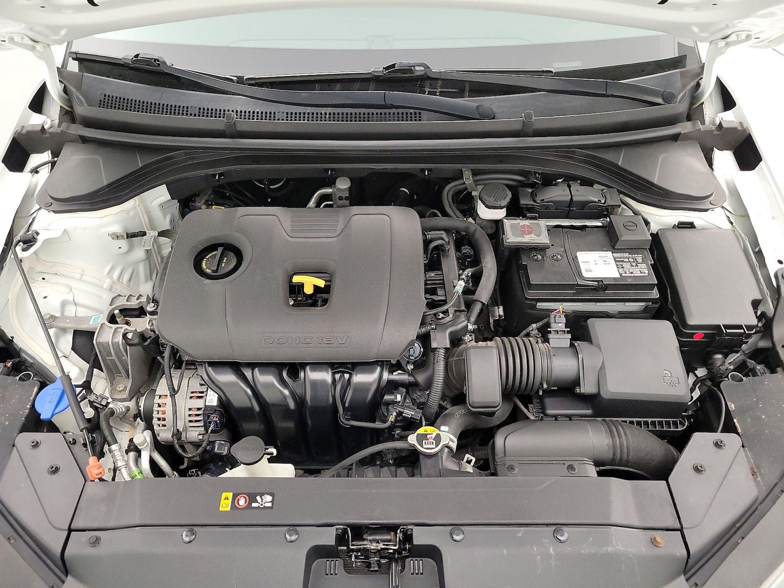 2020 Hyundai Elantra SE - Photo 22
