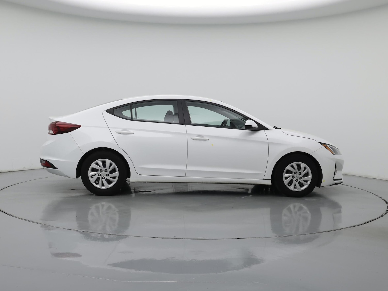 2020 Hyundai Elantra SE - Photo 8