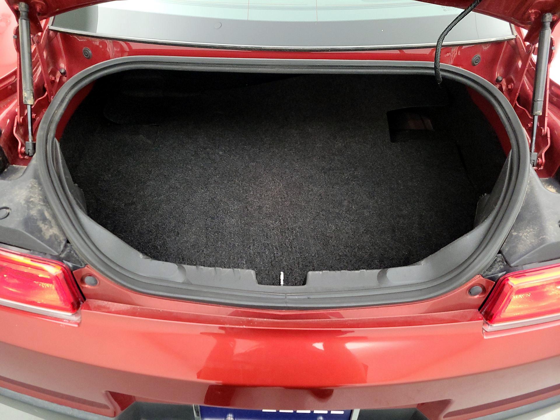 Thumbnail: 2014 Chevrolet Camaro - 16