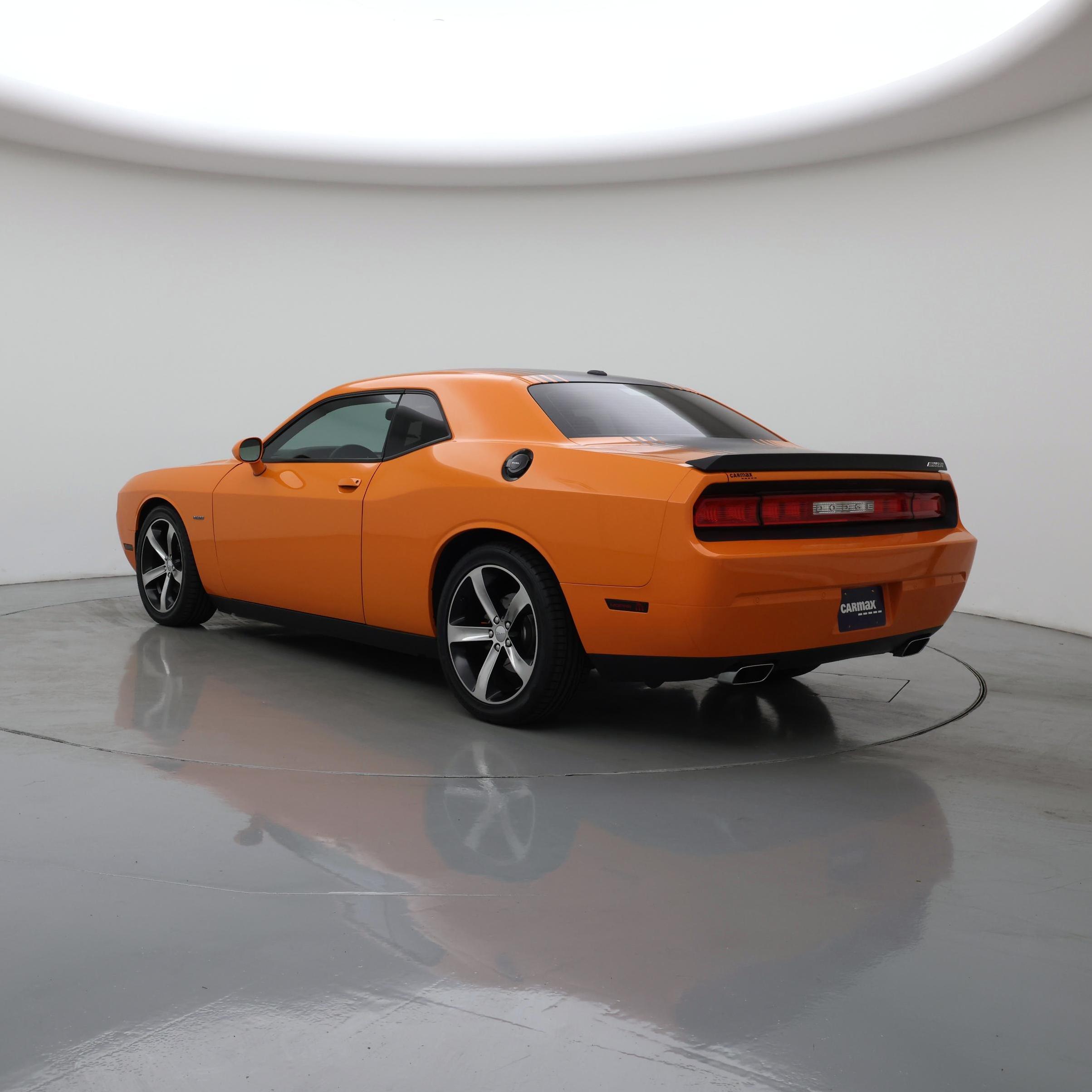 Thumbnail: 2014 Dodge Challenger - 2