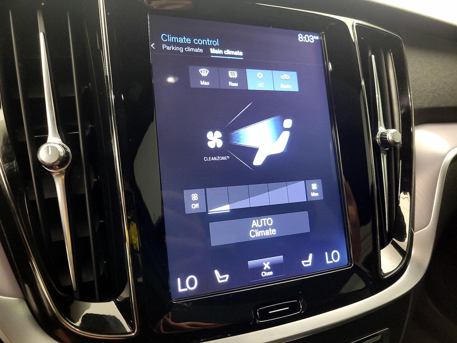 2019 Volvo S60 Momentum - Photo 17