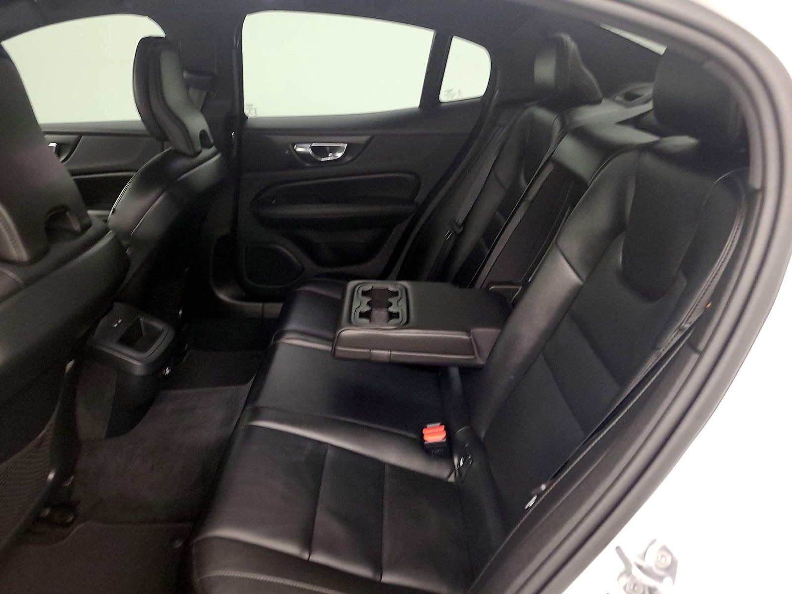 2019 Volvo S60 Momentum - Photo 21