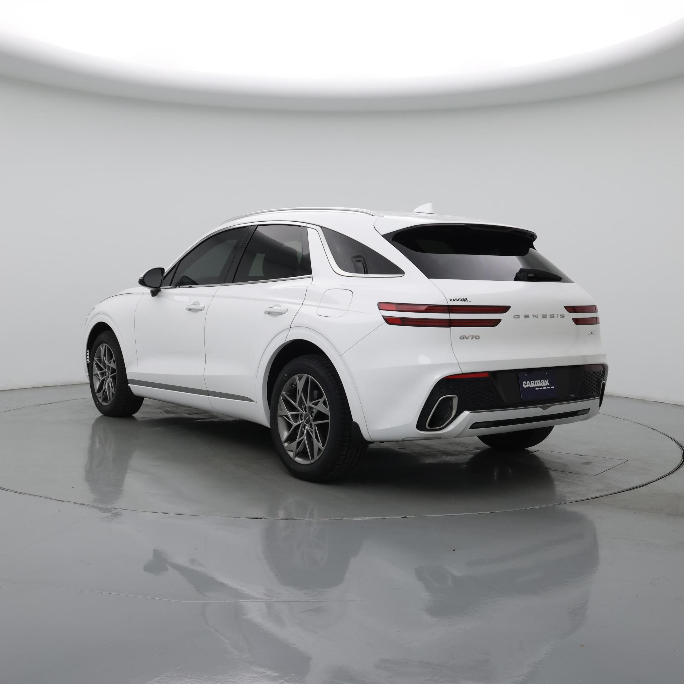 Thumbnail: 2022 Genesis GV70 - 2