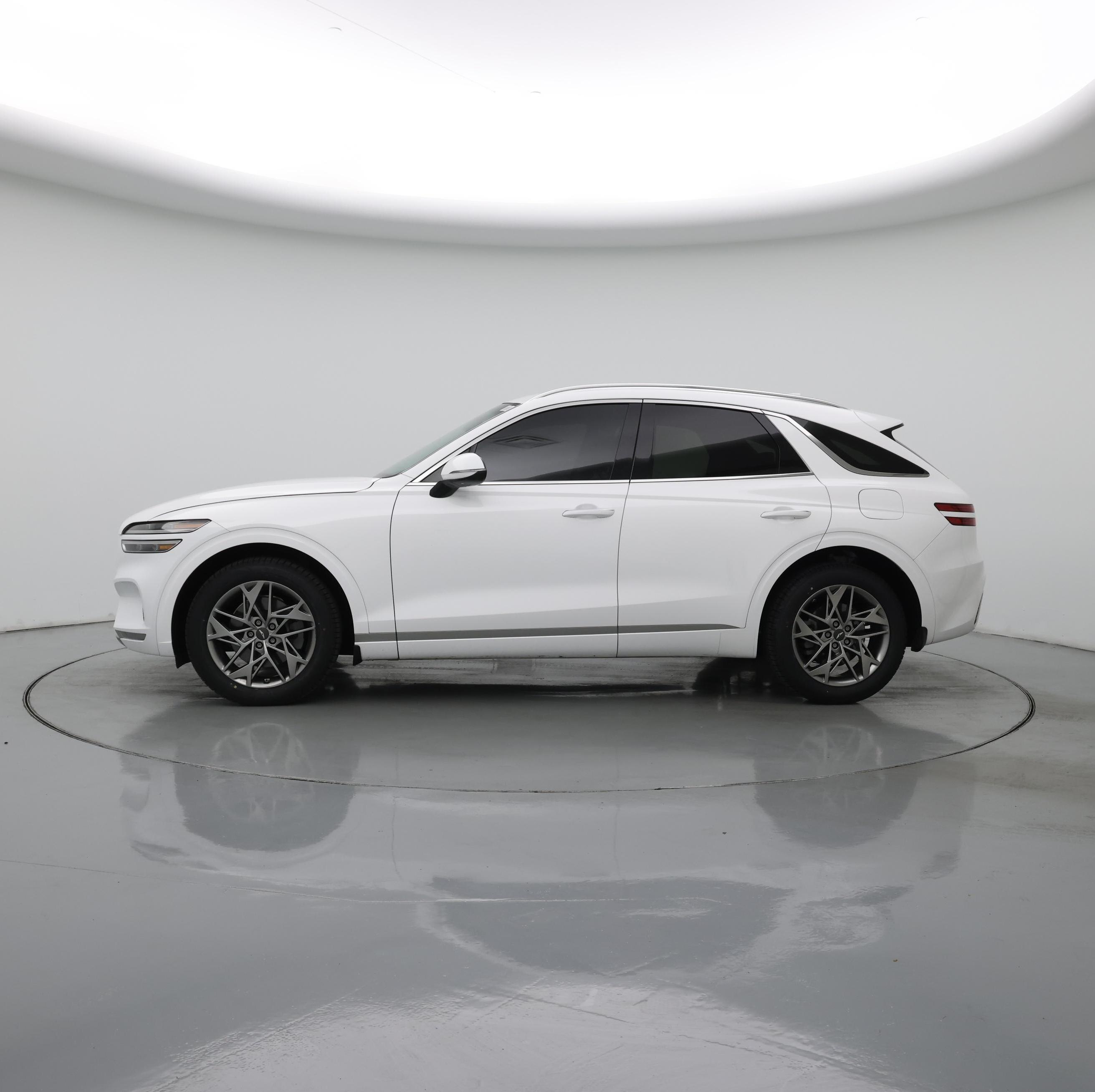 Thumbnail: 2022 Genesis GV70 - 3