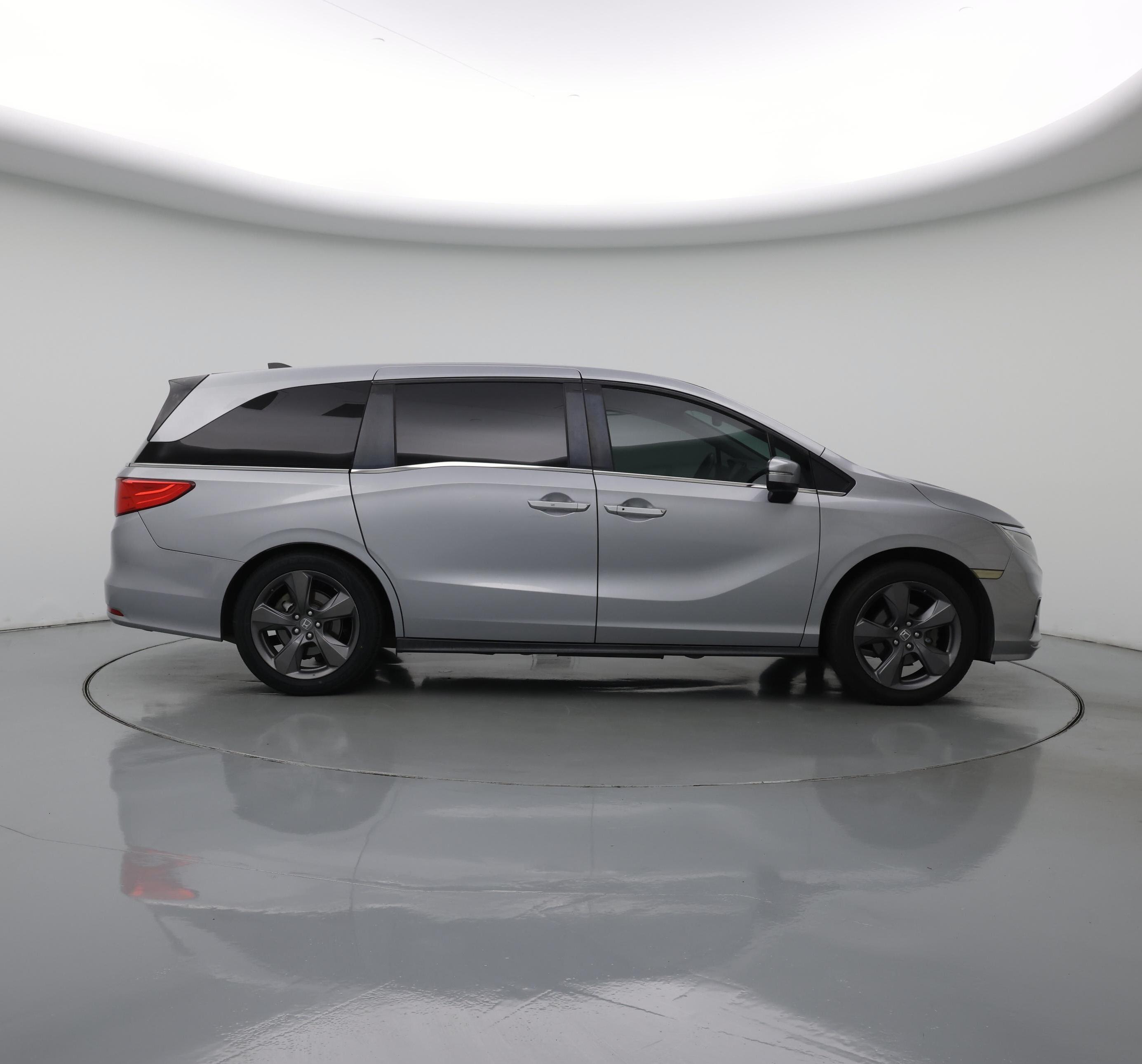 Thumbnail: 2018 Honda Odyssey - 7