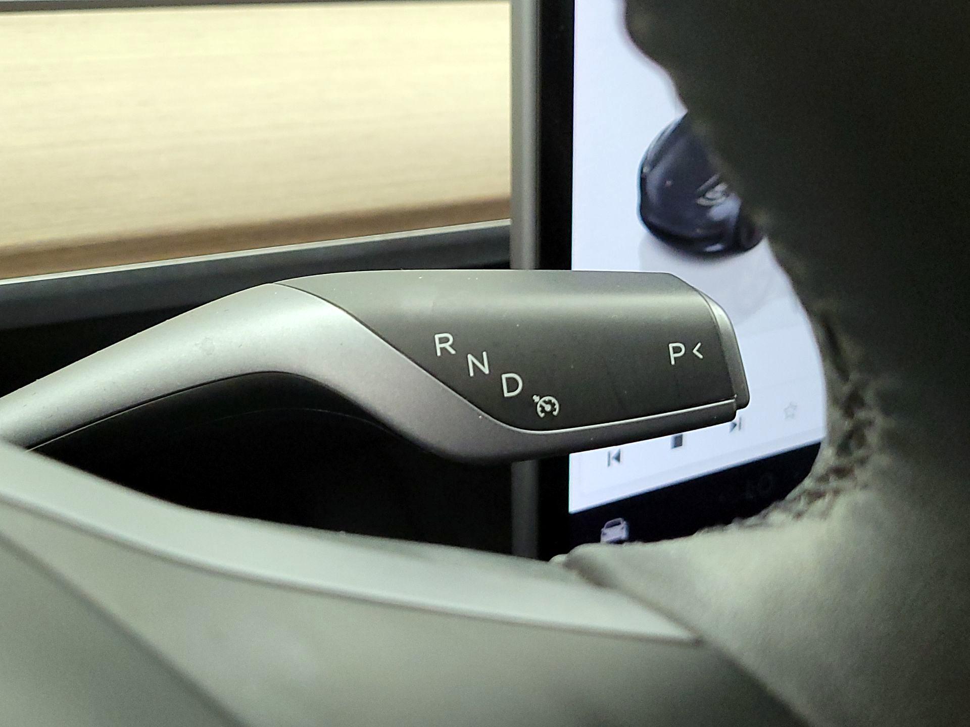 Thumbnail: 2023 Tesla Model 3 - 16