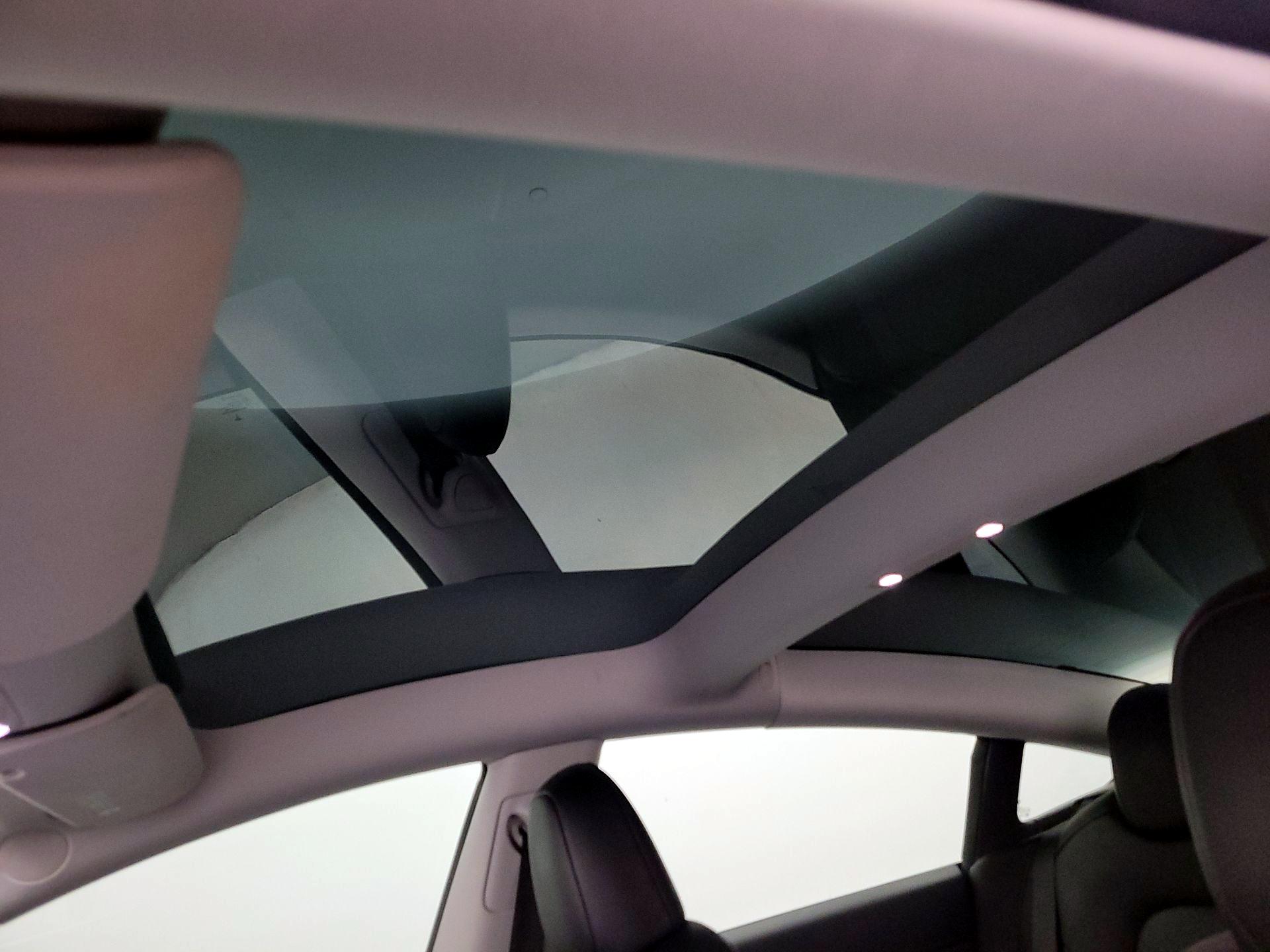 Thumbnail: 2023 Tesla Model 3 - 17