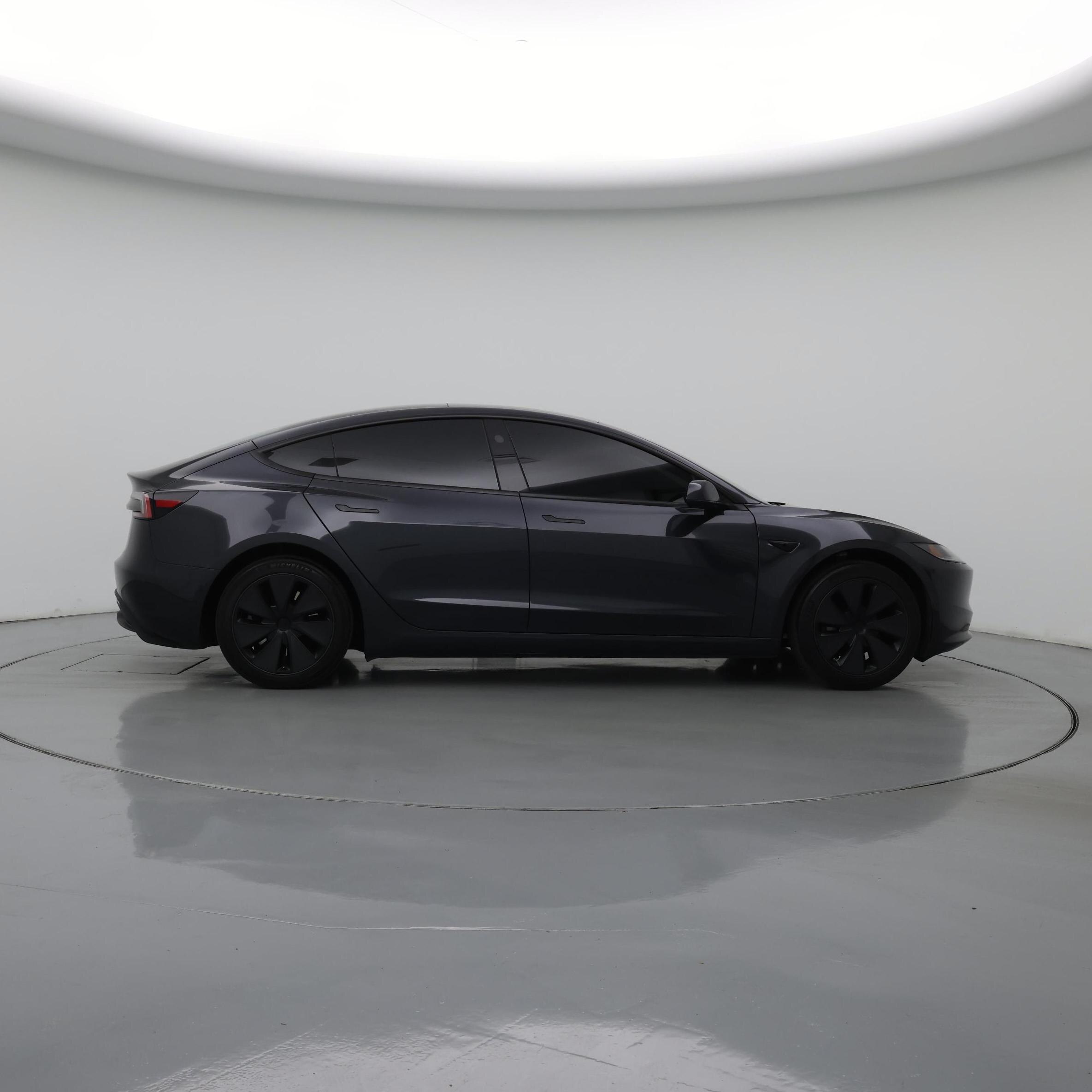 Thumbnail: 2025 Tesla Model 3 - 7