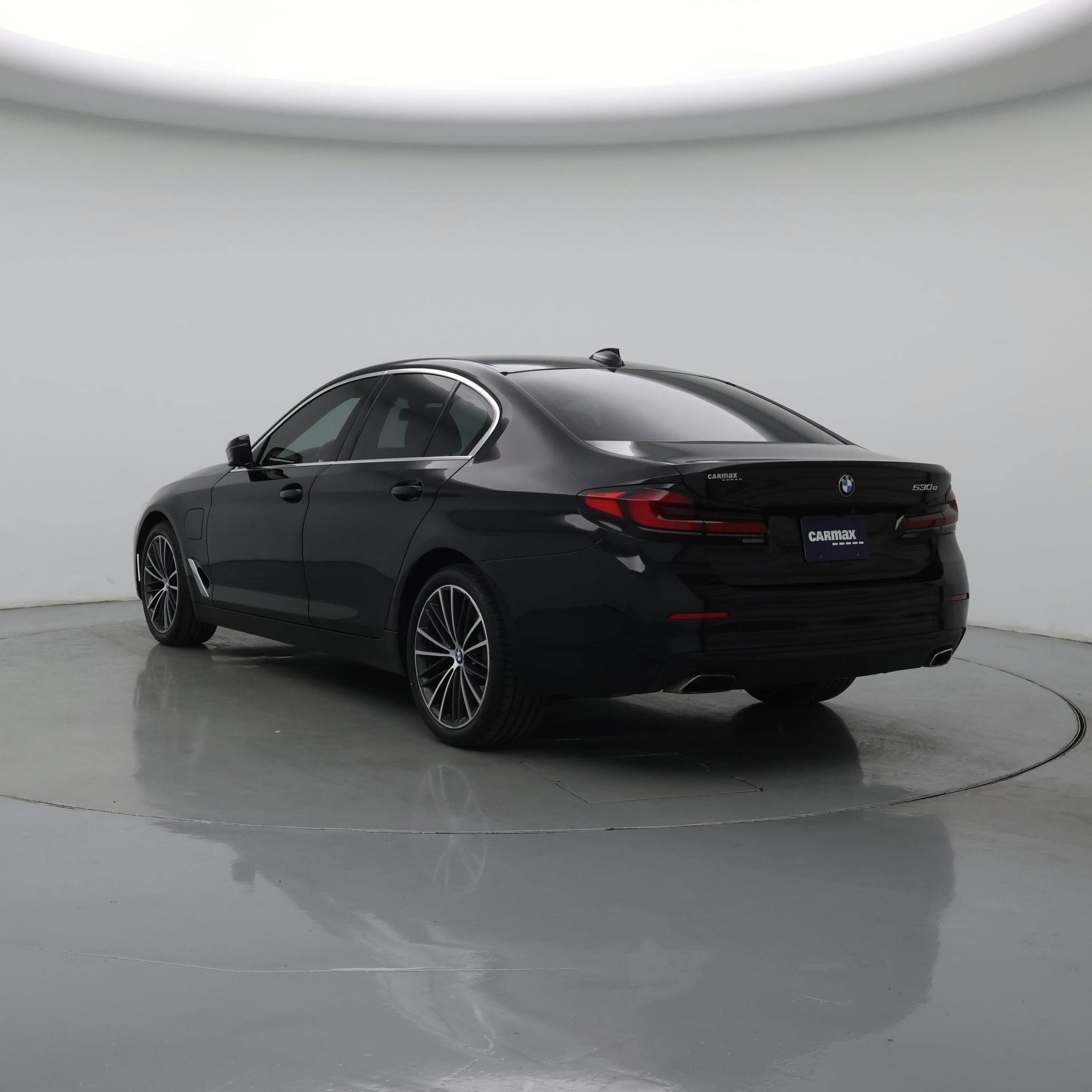 Thumbnail: 2021 BMW 5 Series - 2