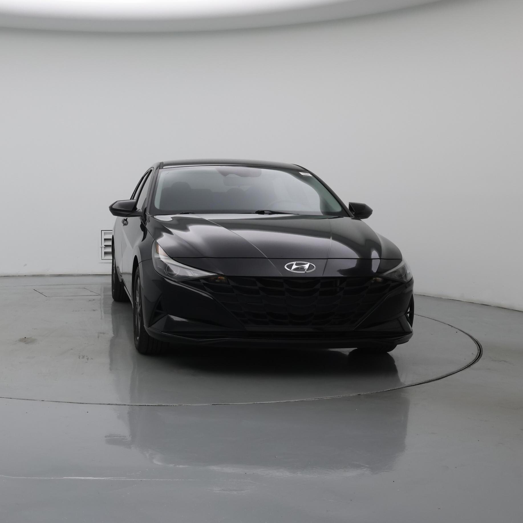 Thumbnail: 2023 Hyundai Elantra - 5