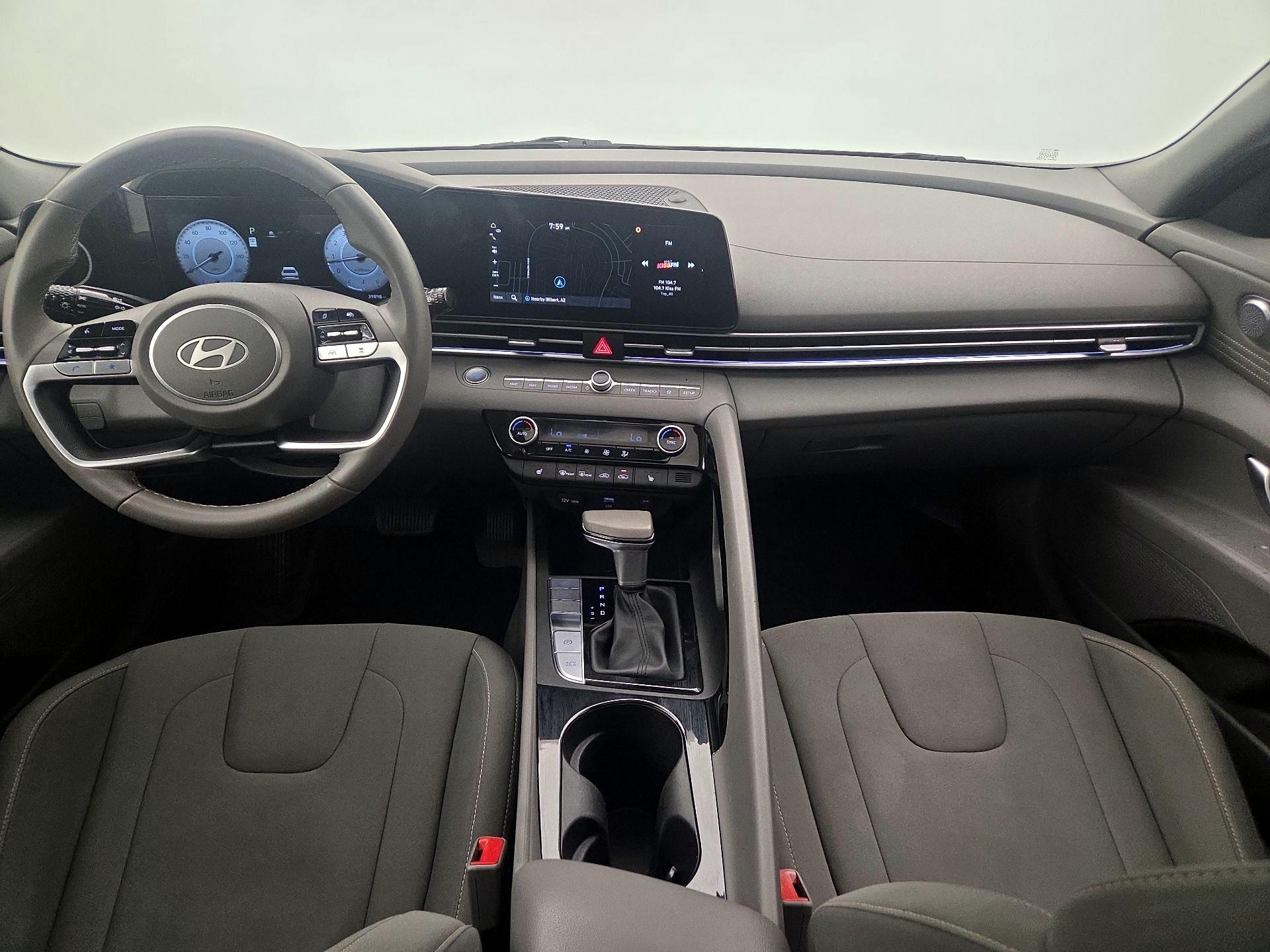 Thumbnail: 2024 Hyundai Elantra - 9