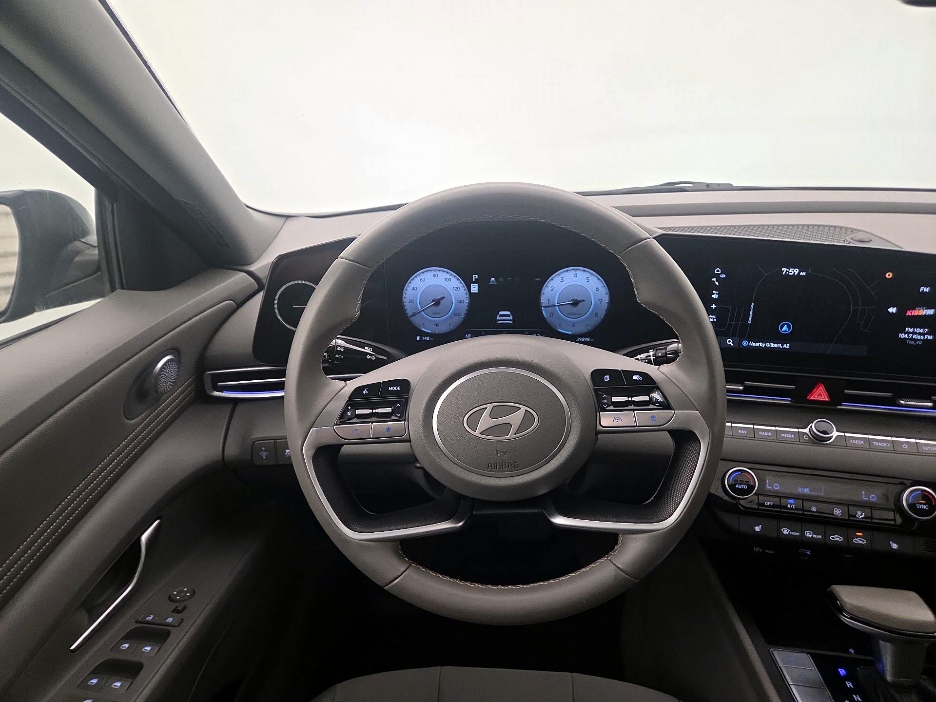 Thumbnail: 2024 Hyundai Elantra - 10
