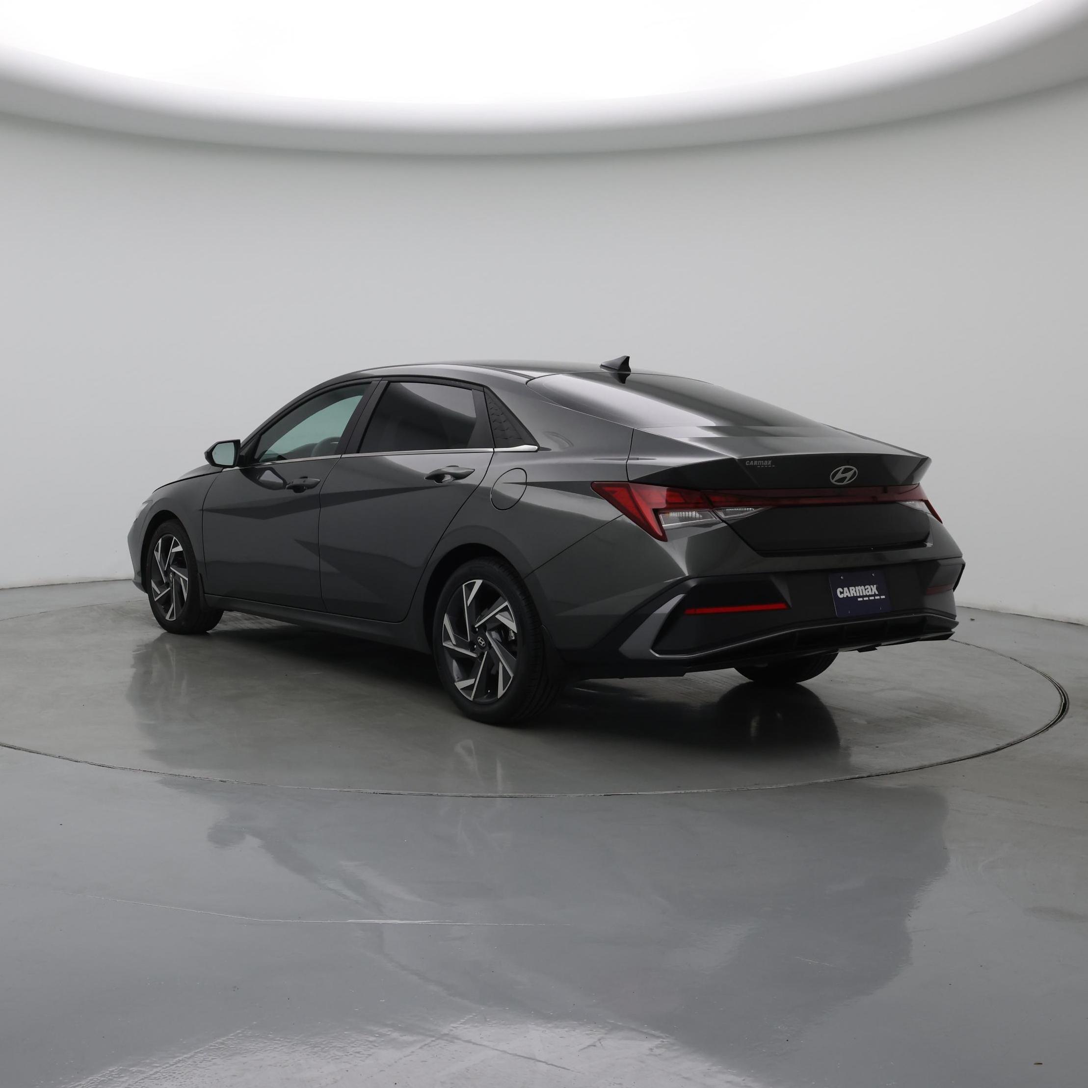 Thumbnail: 2024 Hyundai Elantra - 2