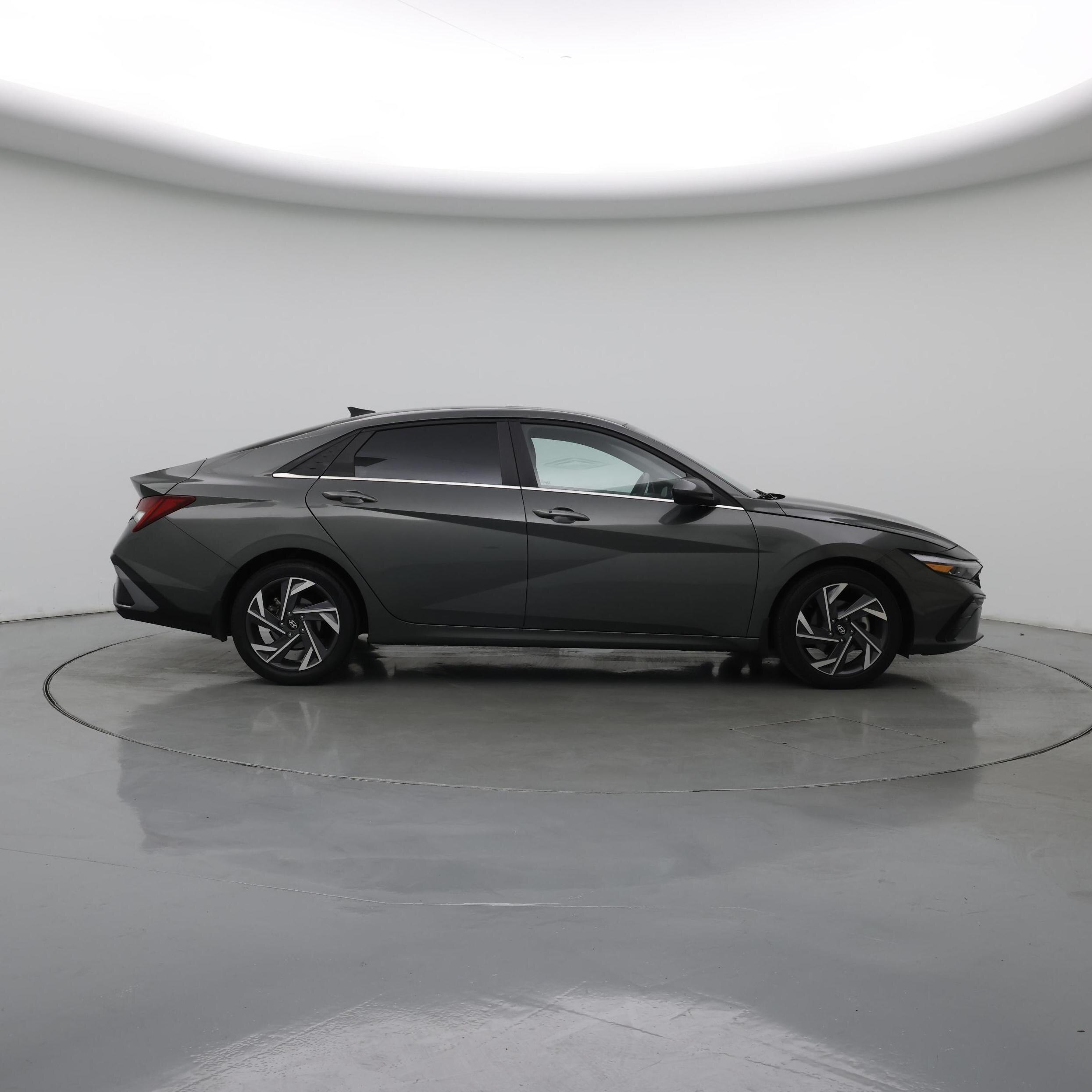 Thumbnail: 2024 Hyundai Elantra - 7