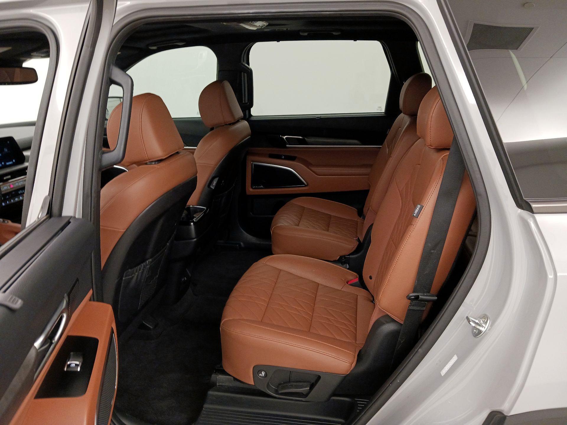 Thumbnail: 2024 Kia Telluride - 20