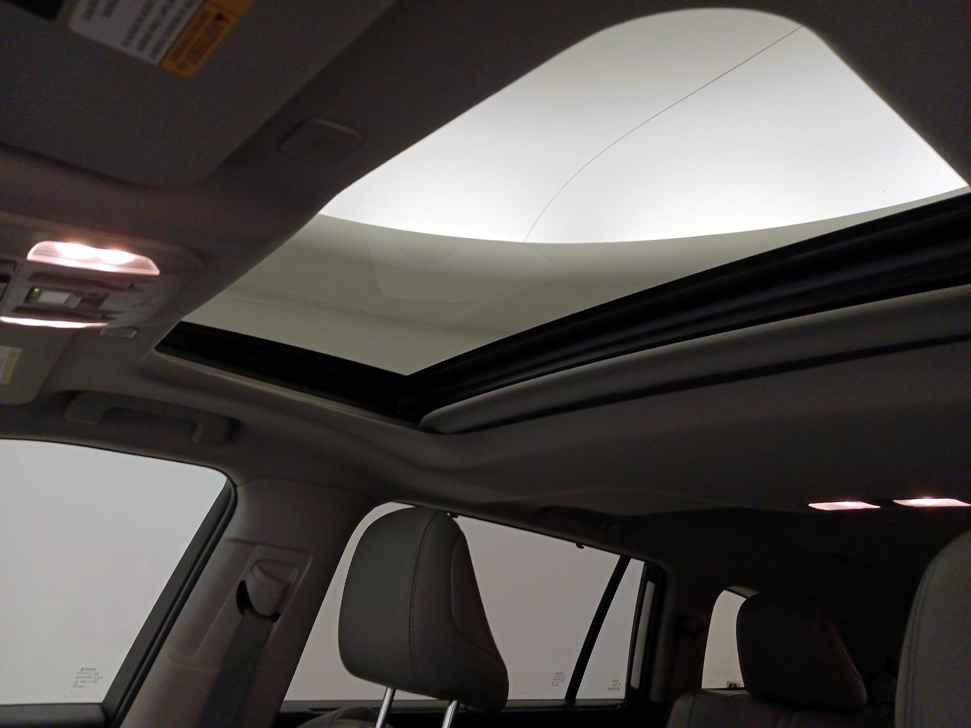 Thumbnail: 2023 Toyota Highlander - 19