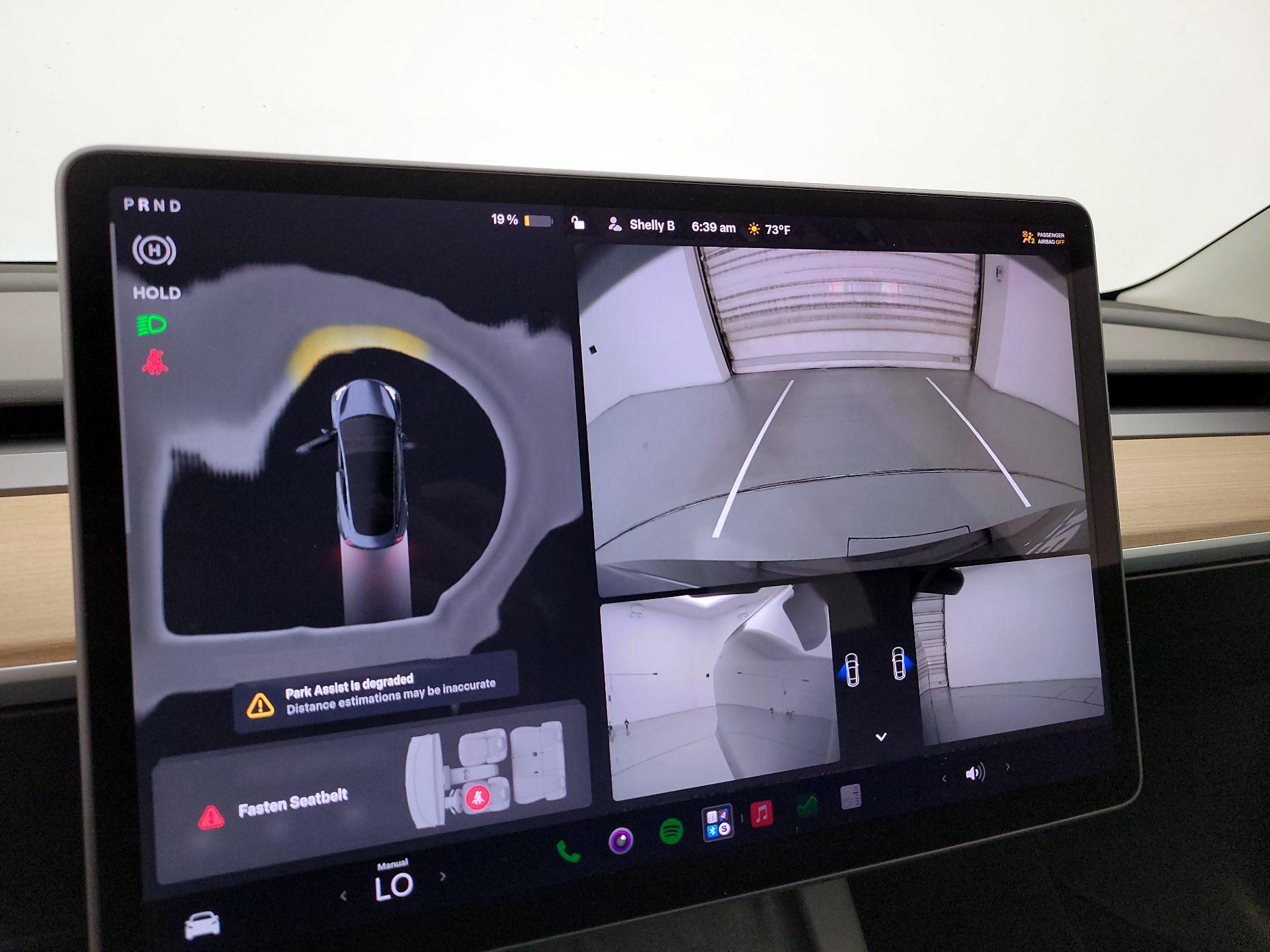 Thumbnail: 2023 Tesla Model 3 - 14