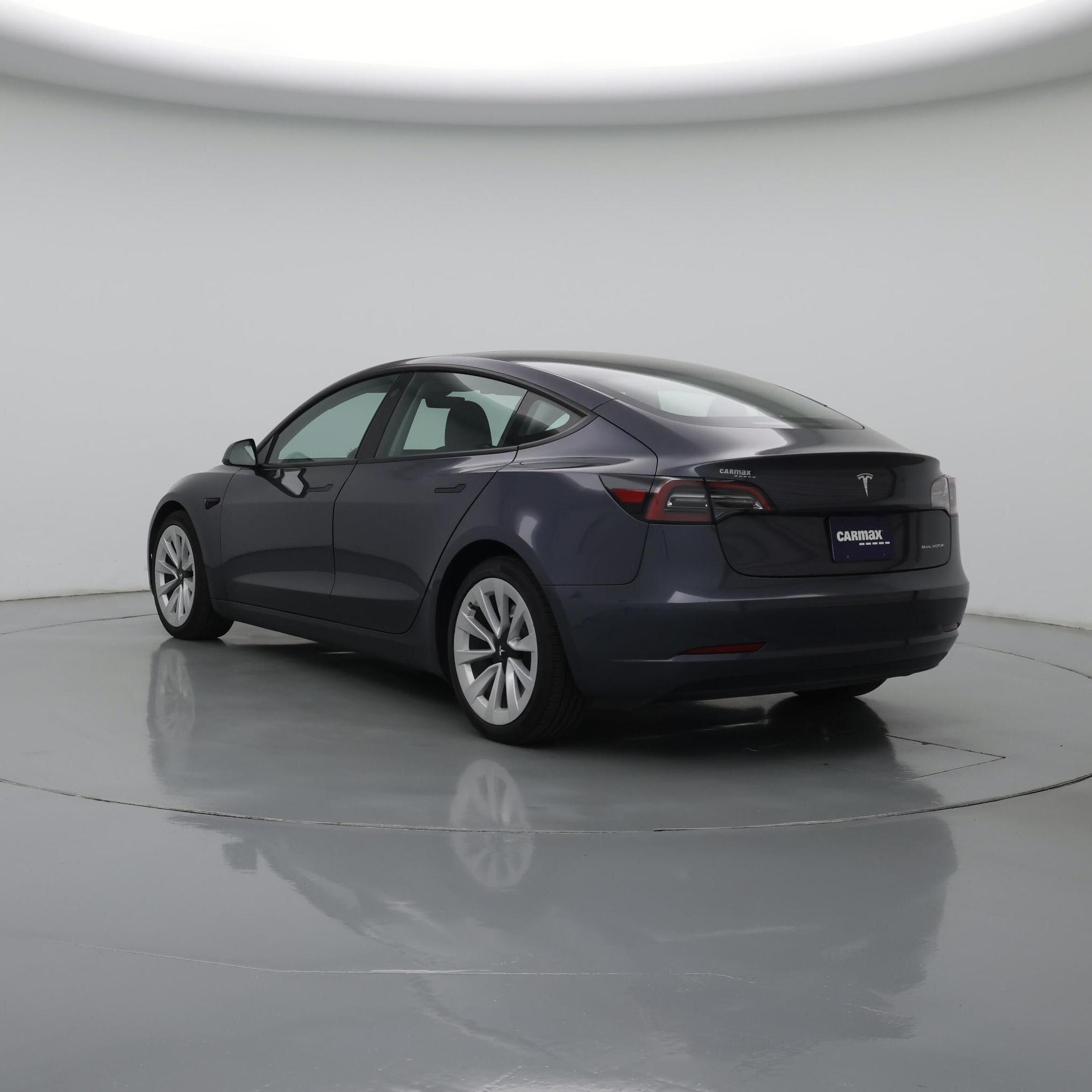 Thumbnail: 2023 Tesla Model 3 - 2