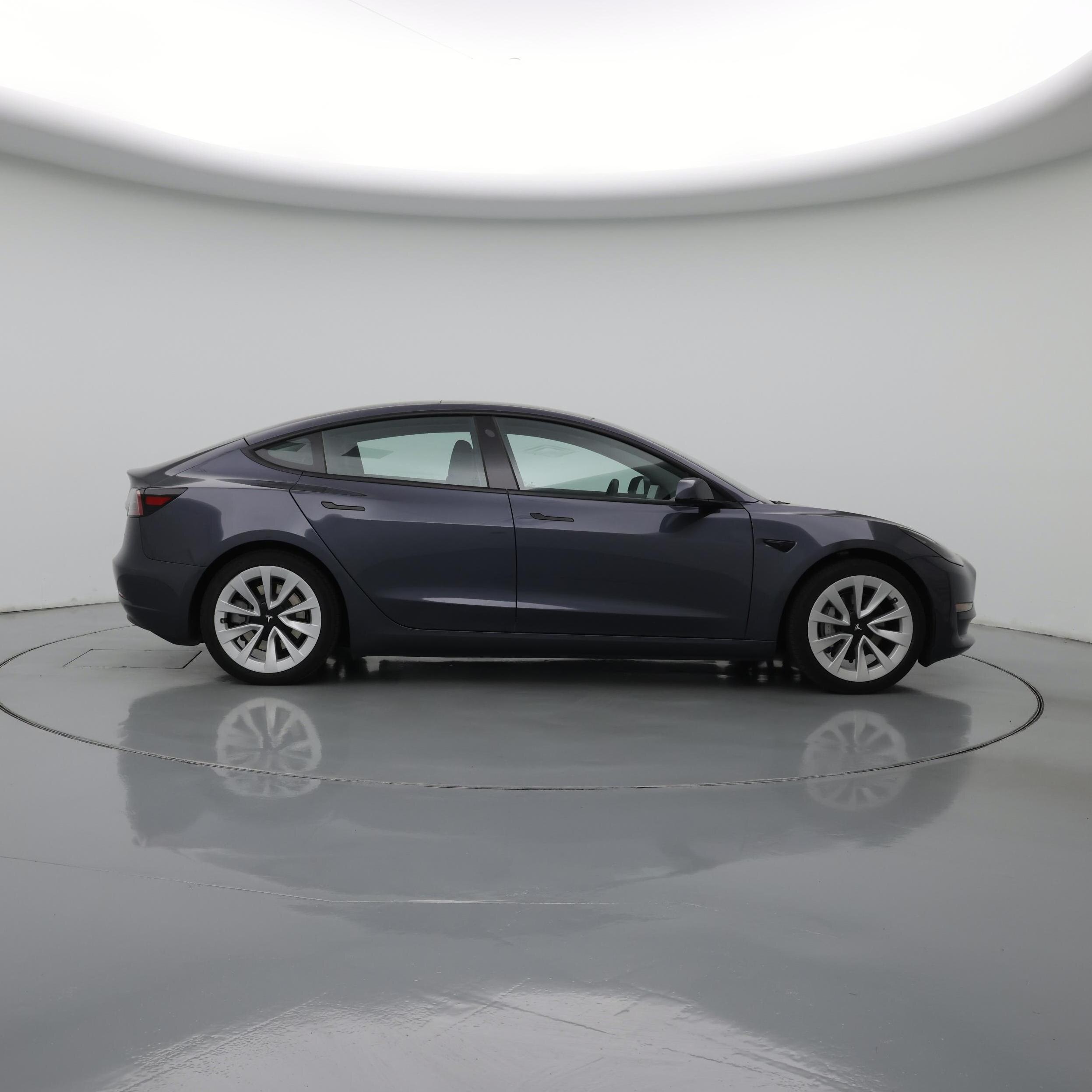 Thumbnail: 2023 Tesla Model 3 - 7