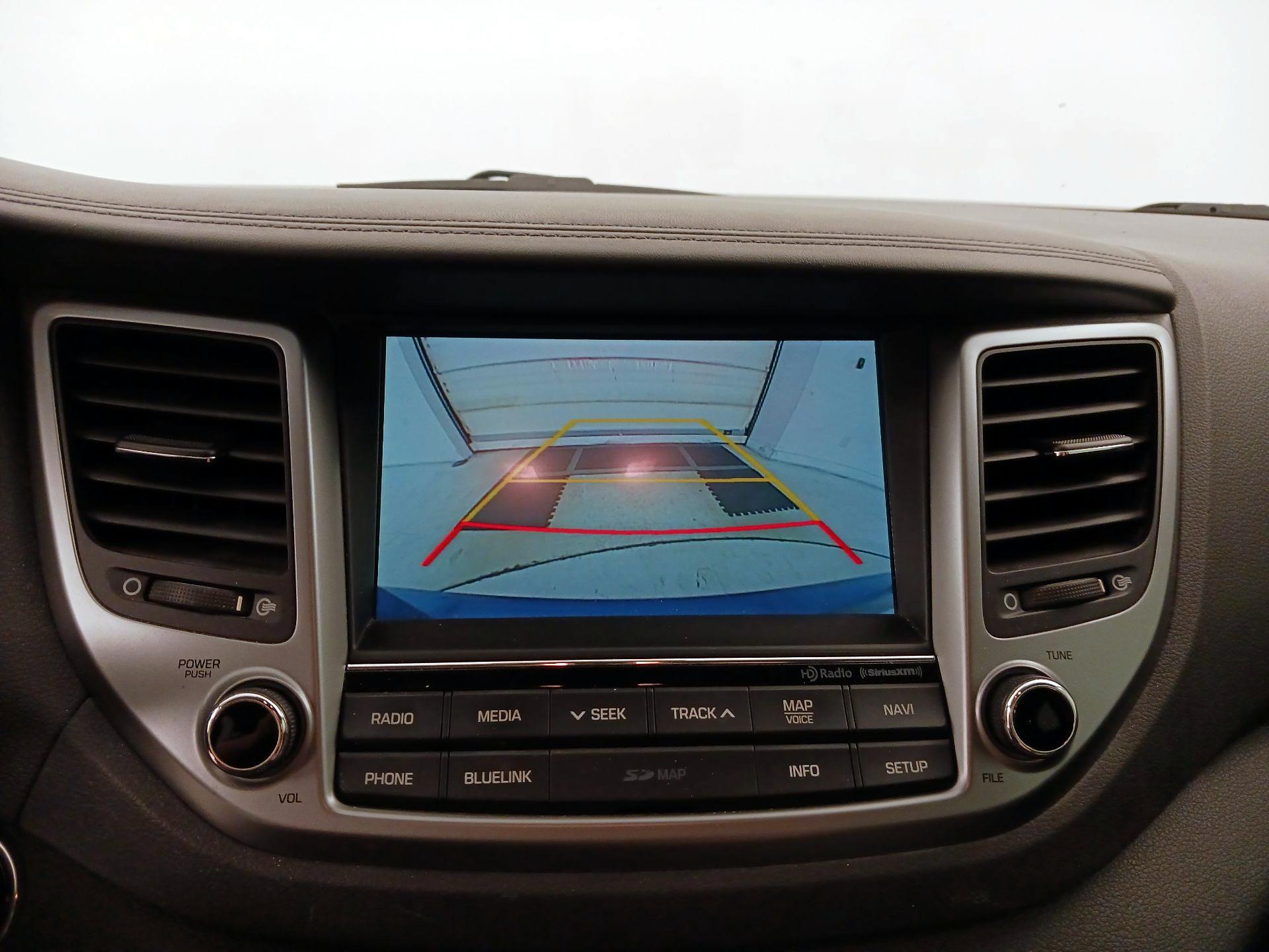 Thumbnail: 2016 Hyundai Tucson - 14