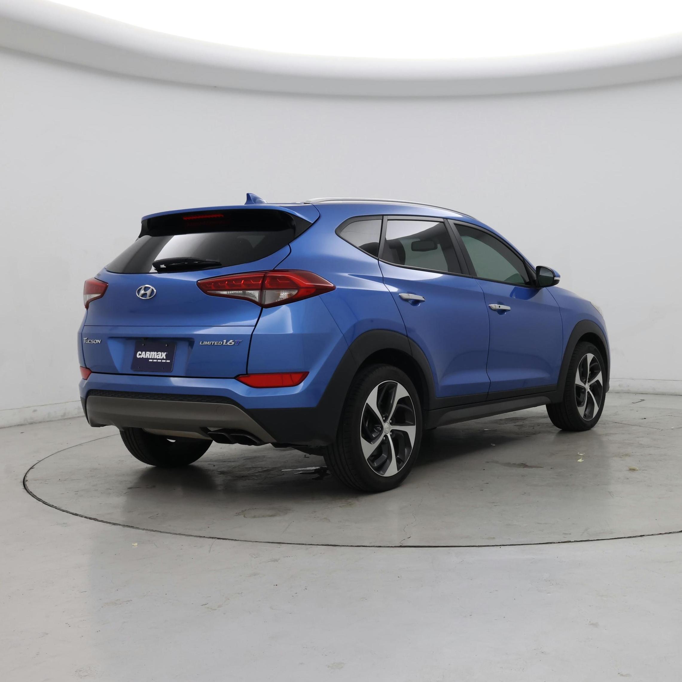 Thumbnail: 2016 Hyundai Tucson - 8