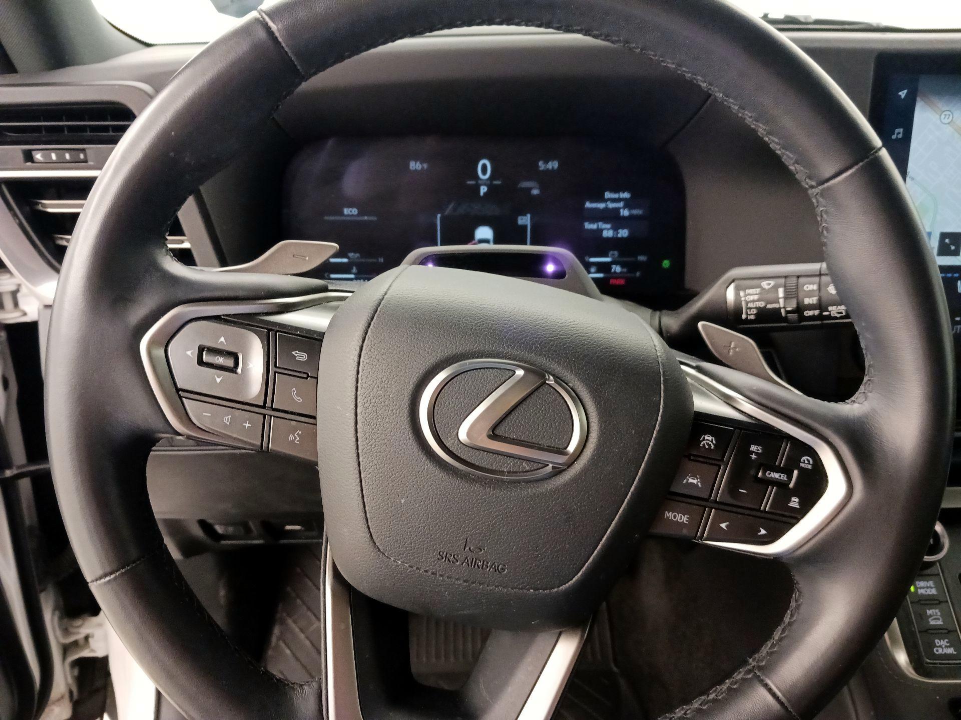 Thumbnail: 2024 Lexus GX - 10