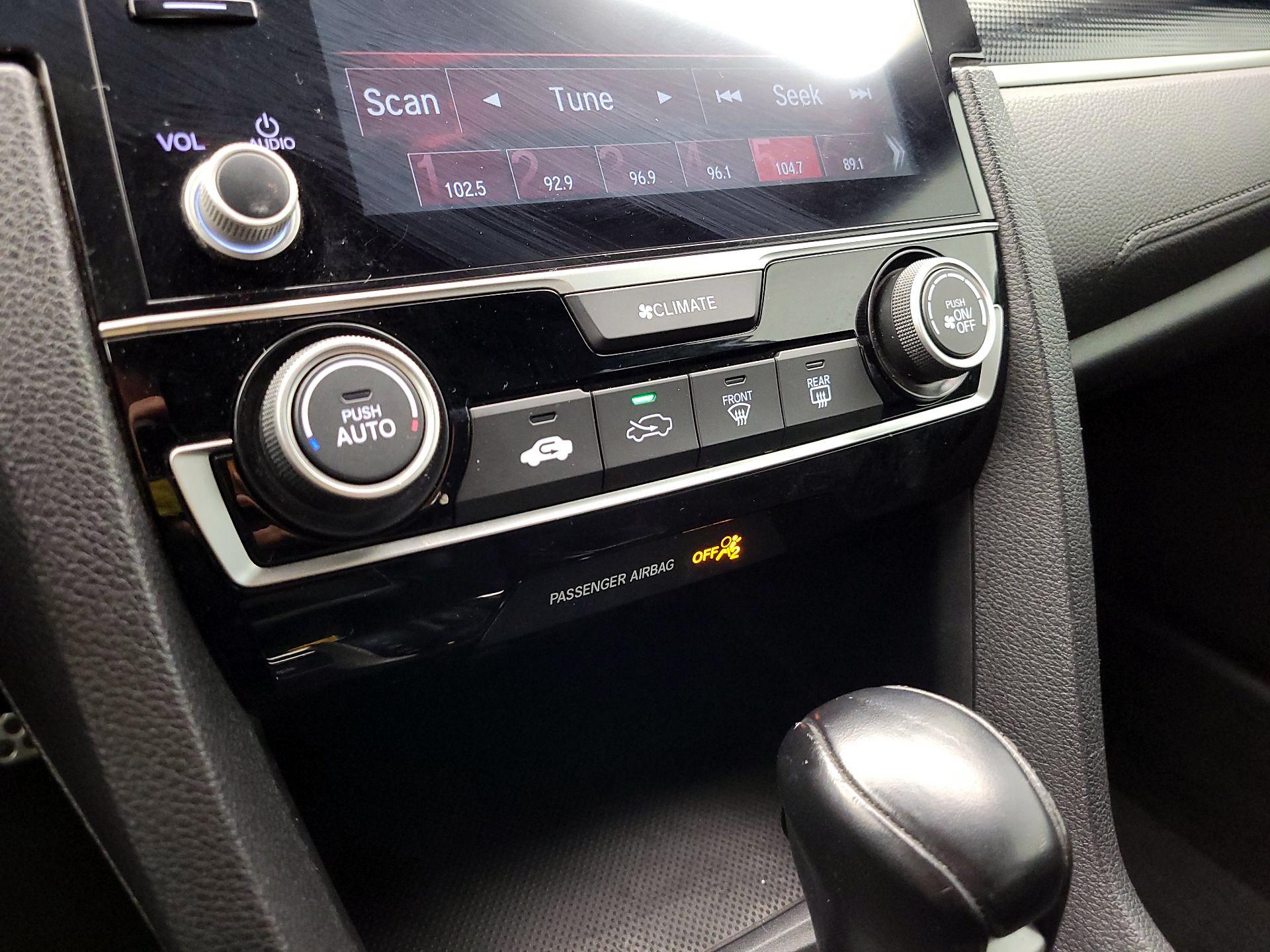 Thumbnail: 2019 Honda Civic - 16