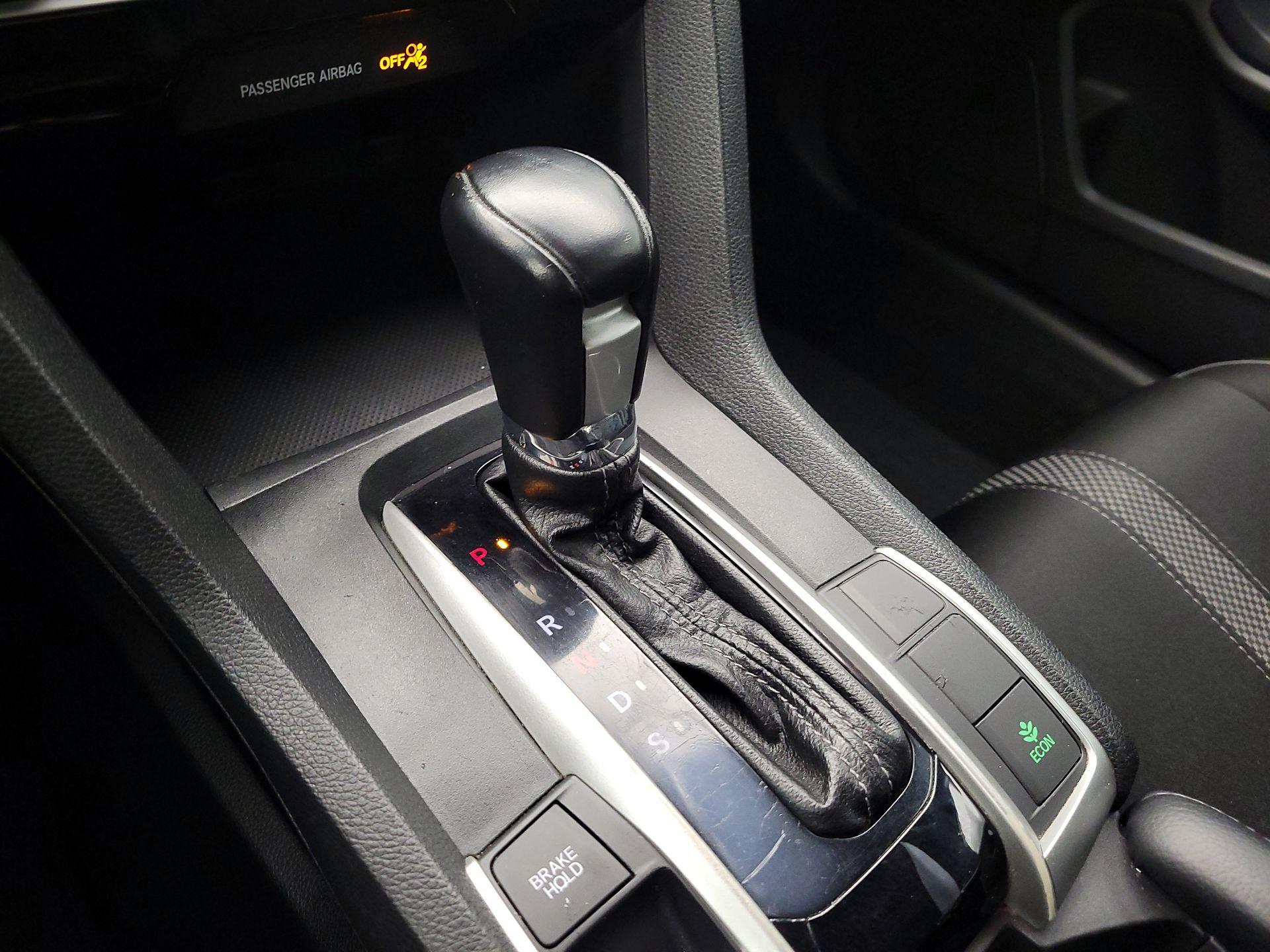 Thumbnail: 2019 Honda Civic - 17