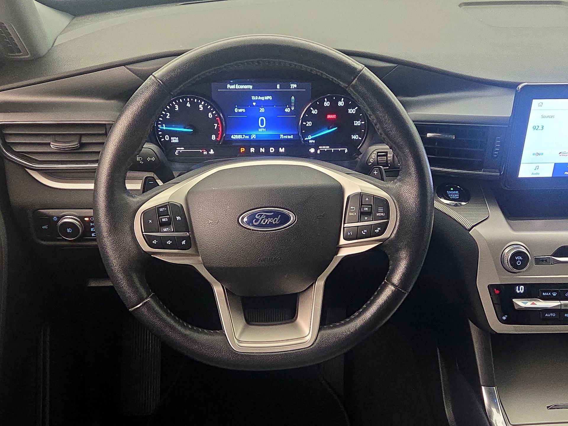 Thumbnail: 2021 Ford Explorer - 10