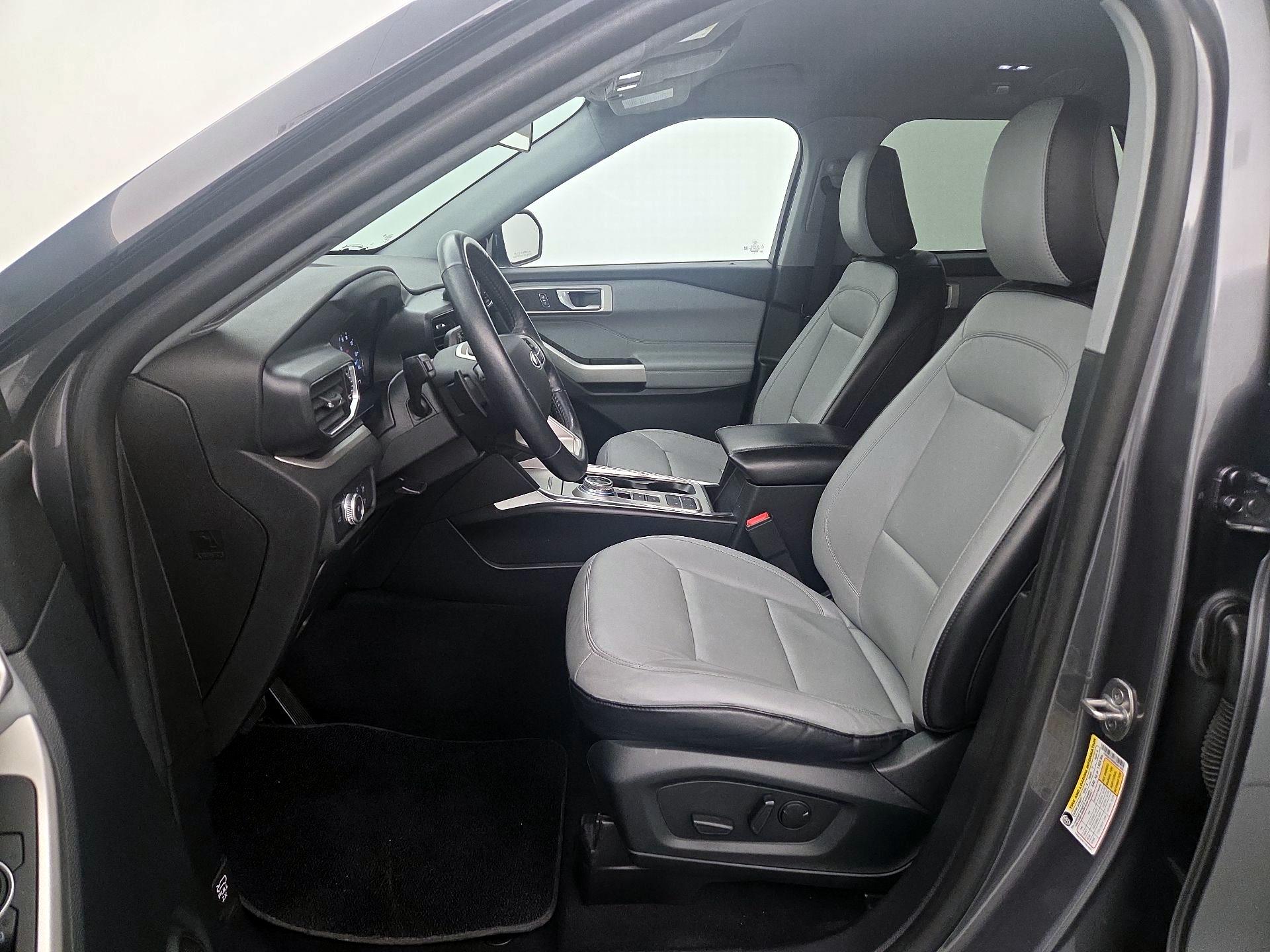 Thumbnail: 2021 Ford Explorer - 11