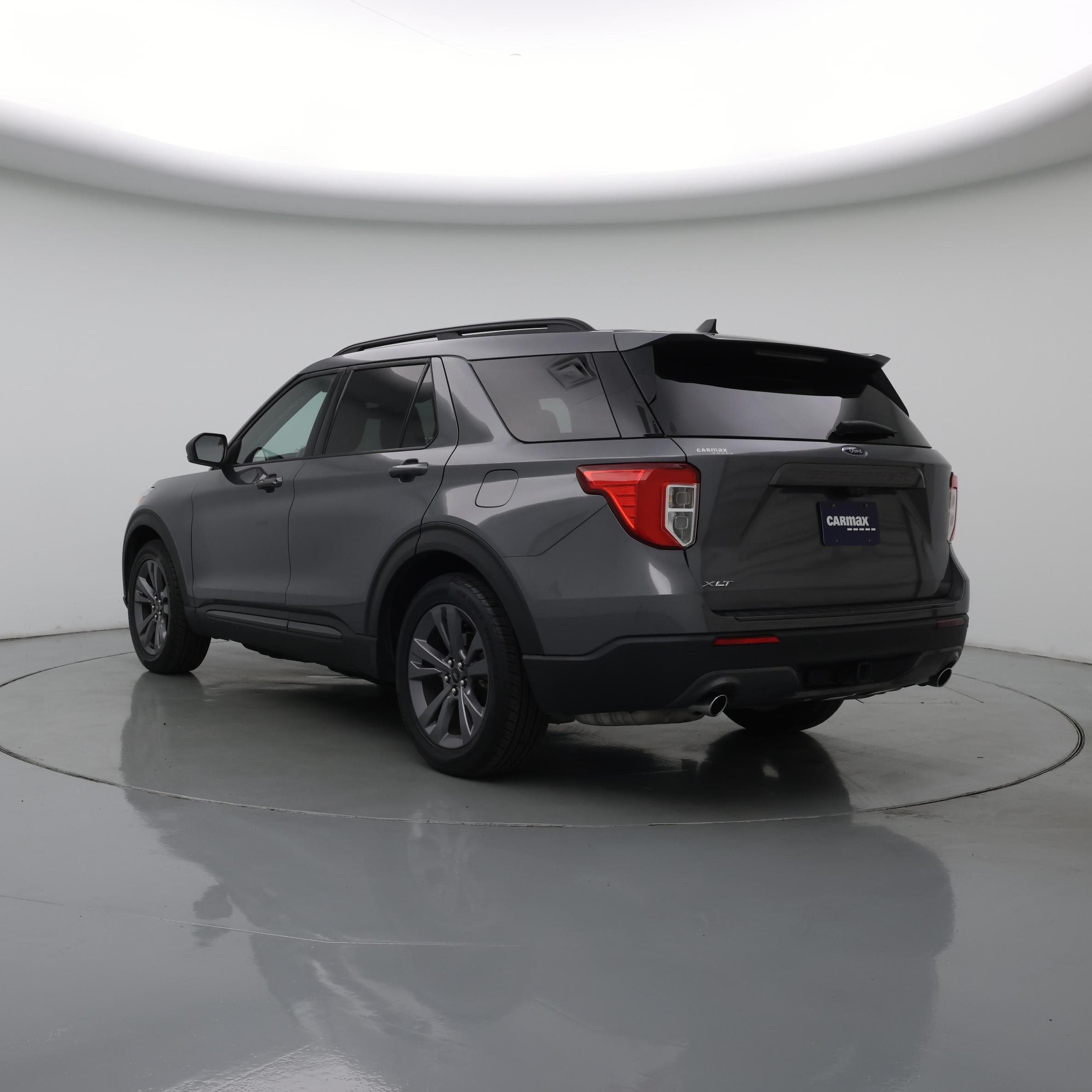 Thumbnail: 2021 Ford Explorer - 2