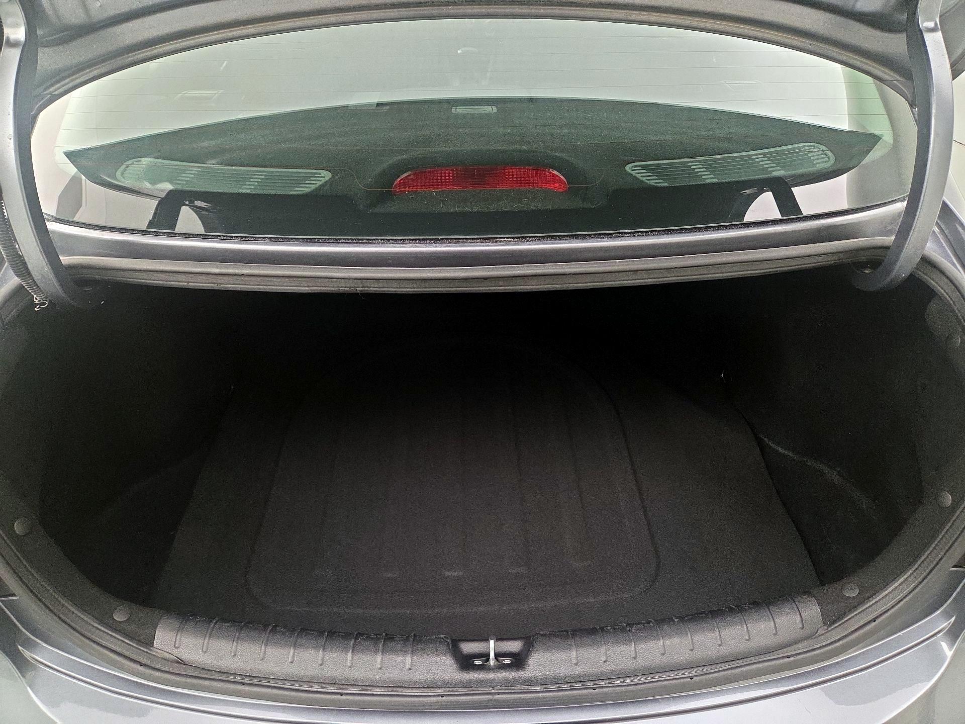 Thumbnail: 2019 Kia Rio - 20