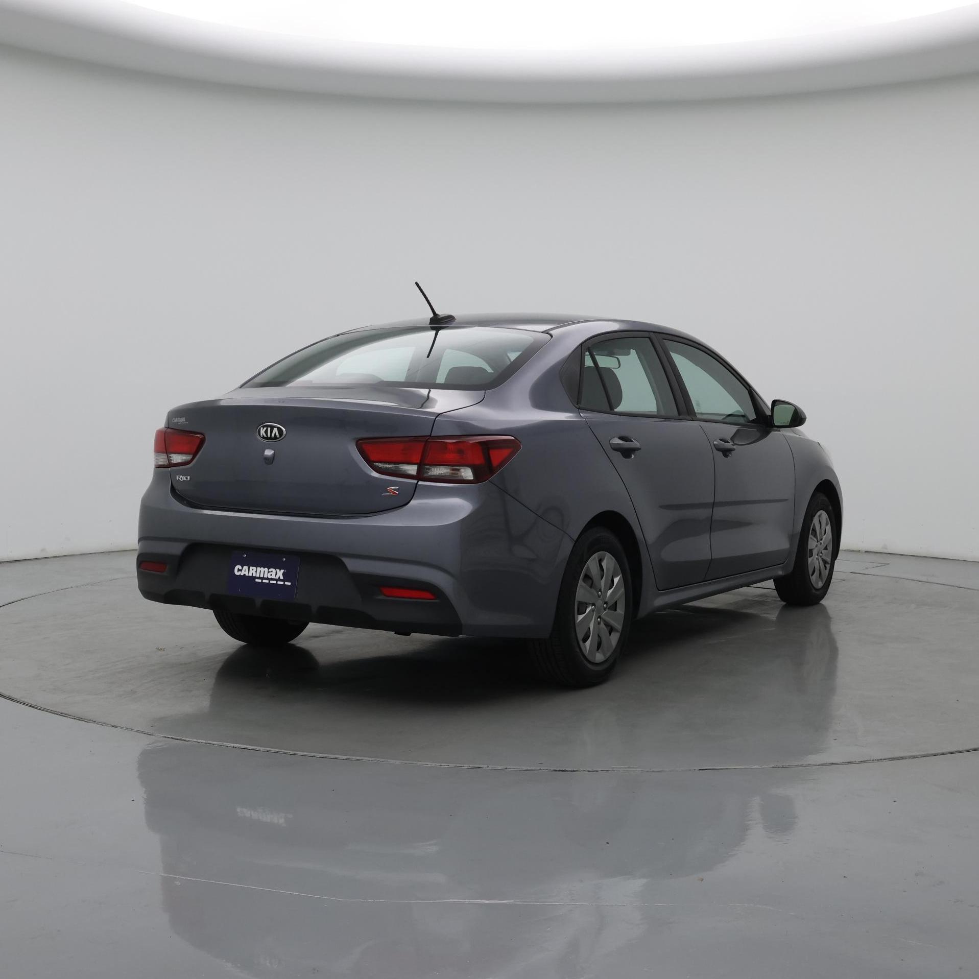 Thumbnail: 2019 Kia Rio - 8