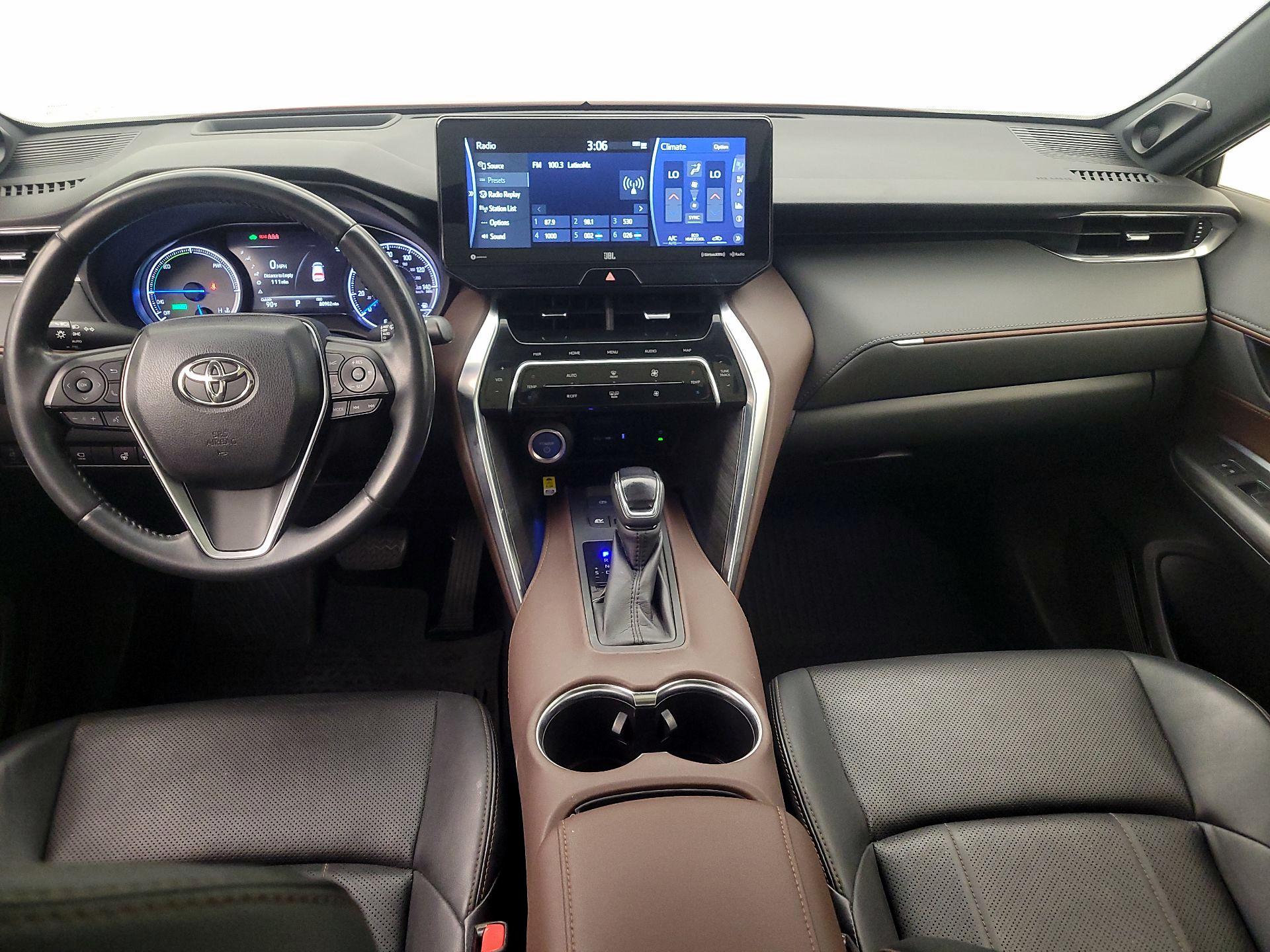 Thumbnail: 2021 Toyota Venza - 9