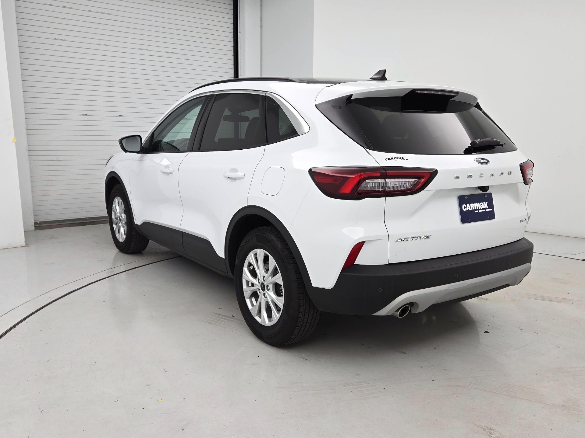 Thumbnail: 2024 Ford Escape - 7