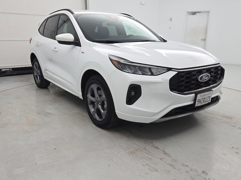 2023 Ford Escape ST-Line Select