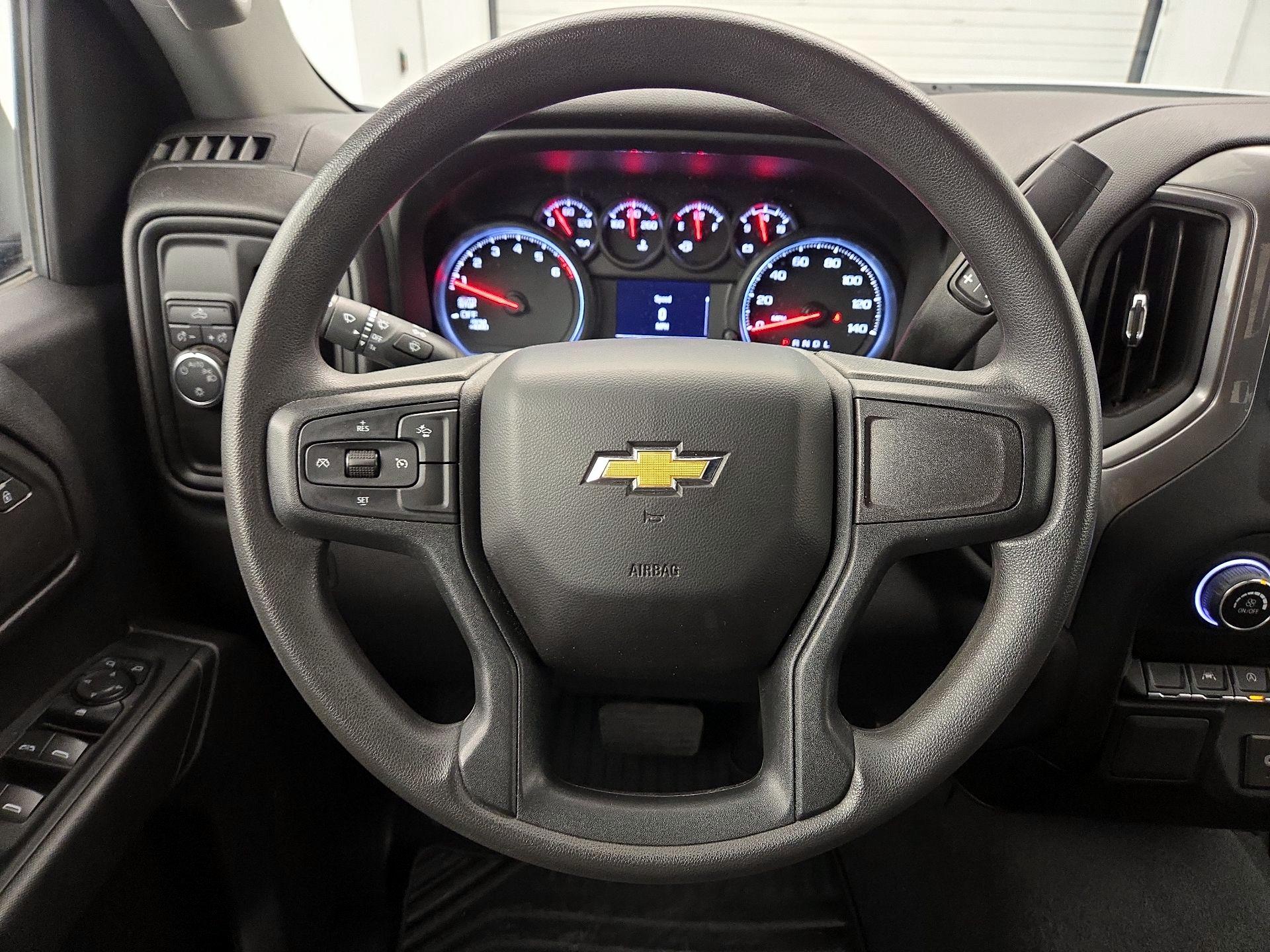 Thumbnail: 2024 Chevrolet Silverado 1500 - 10