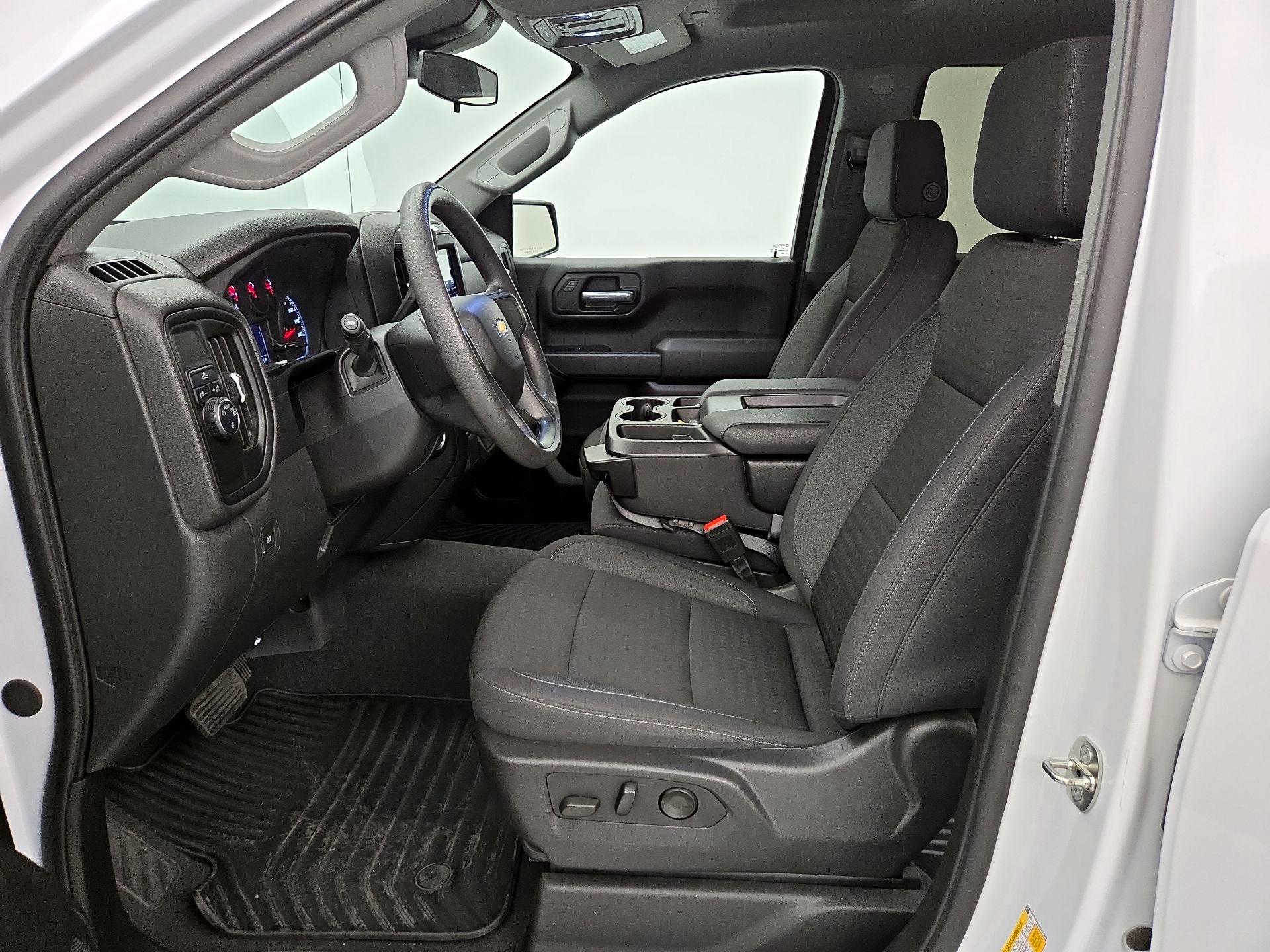 Thumbnail: 2024 Chevrolet Silverado 1500 - 11