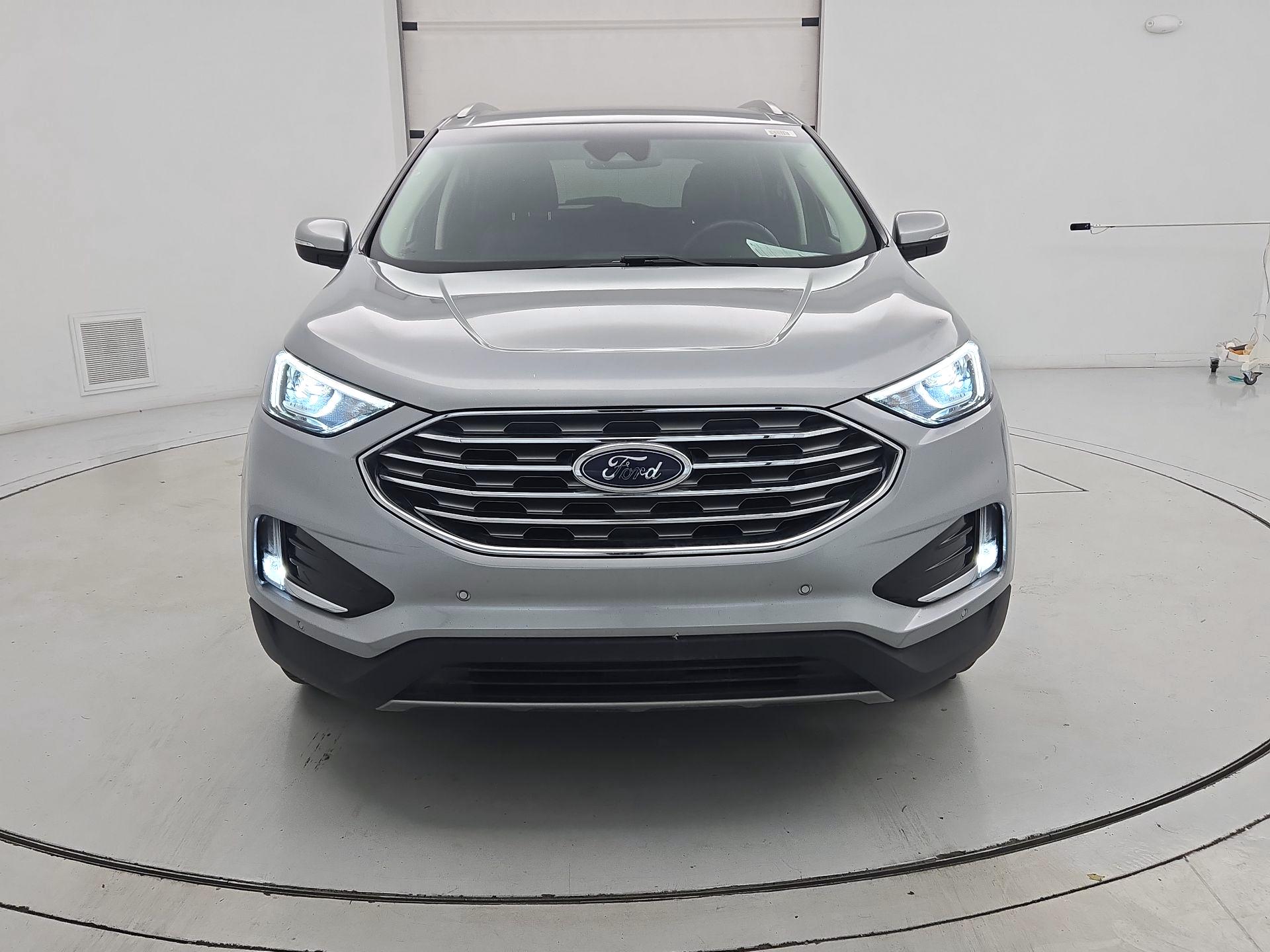 Thumbnail: 2020 Ford Edge - 2