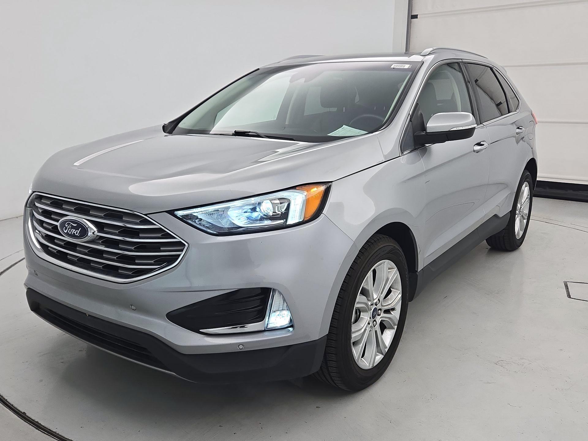 Thumbnail: 2020 Ford Edge - 3