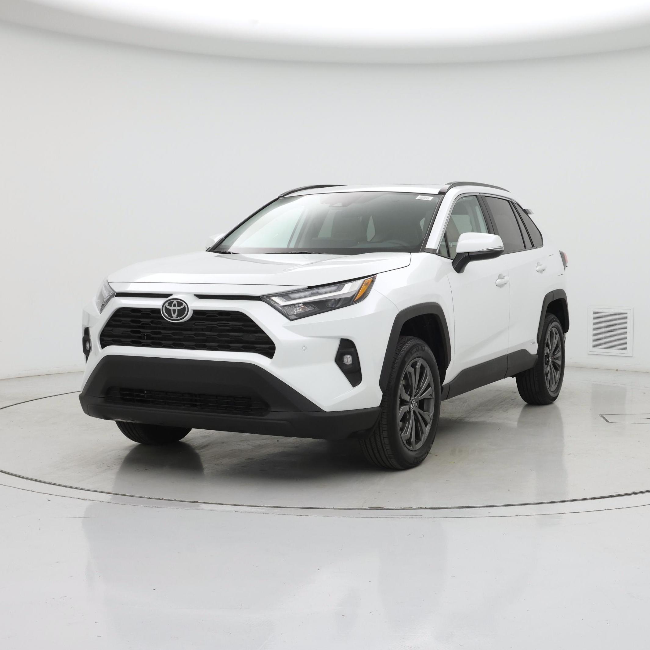 Thumbnail: 2025 Toyota RAV4 - 4